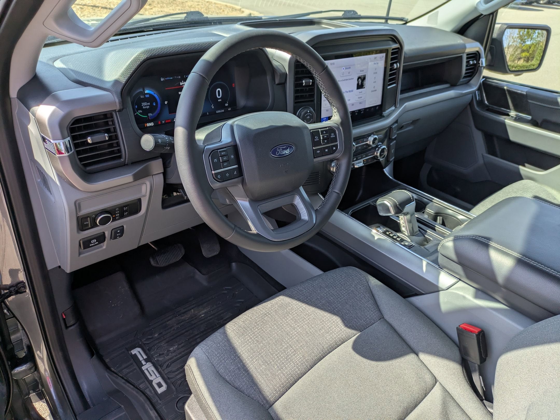 2025 Ford F-150 Lightning XLT