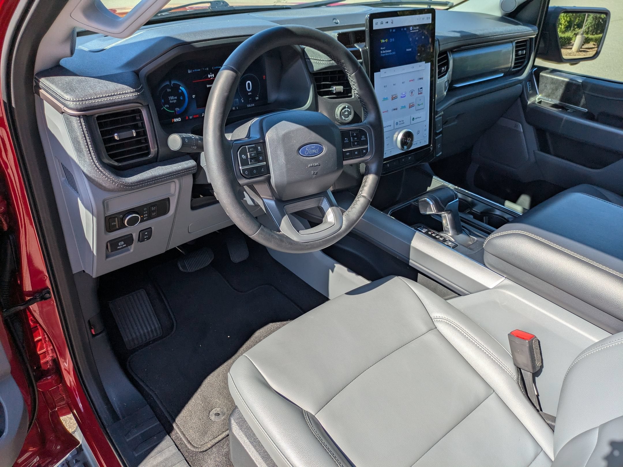 2025 Ford F-150 Lightning Flash