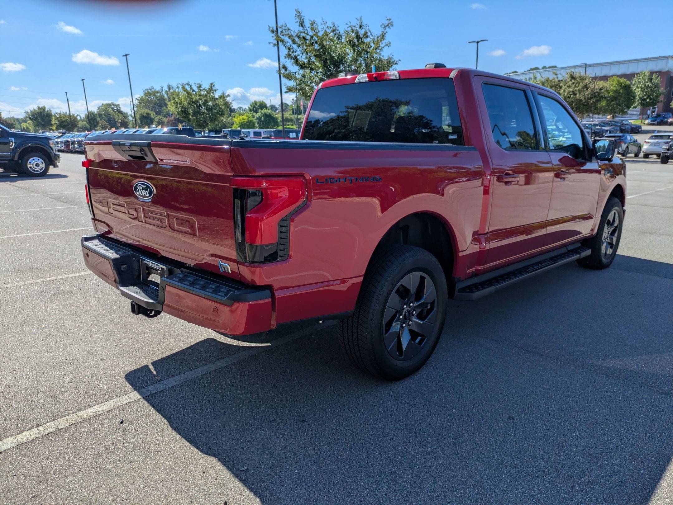 2025 Ford F-150 Lightning Flash