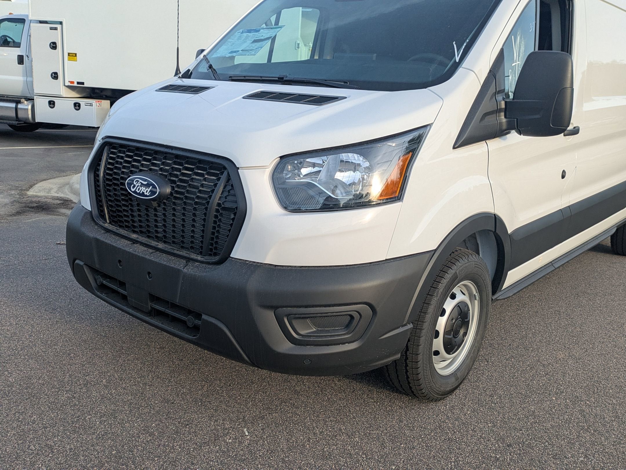 2026 Ford Transit Cargo Van Base