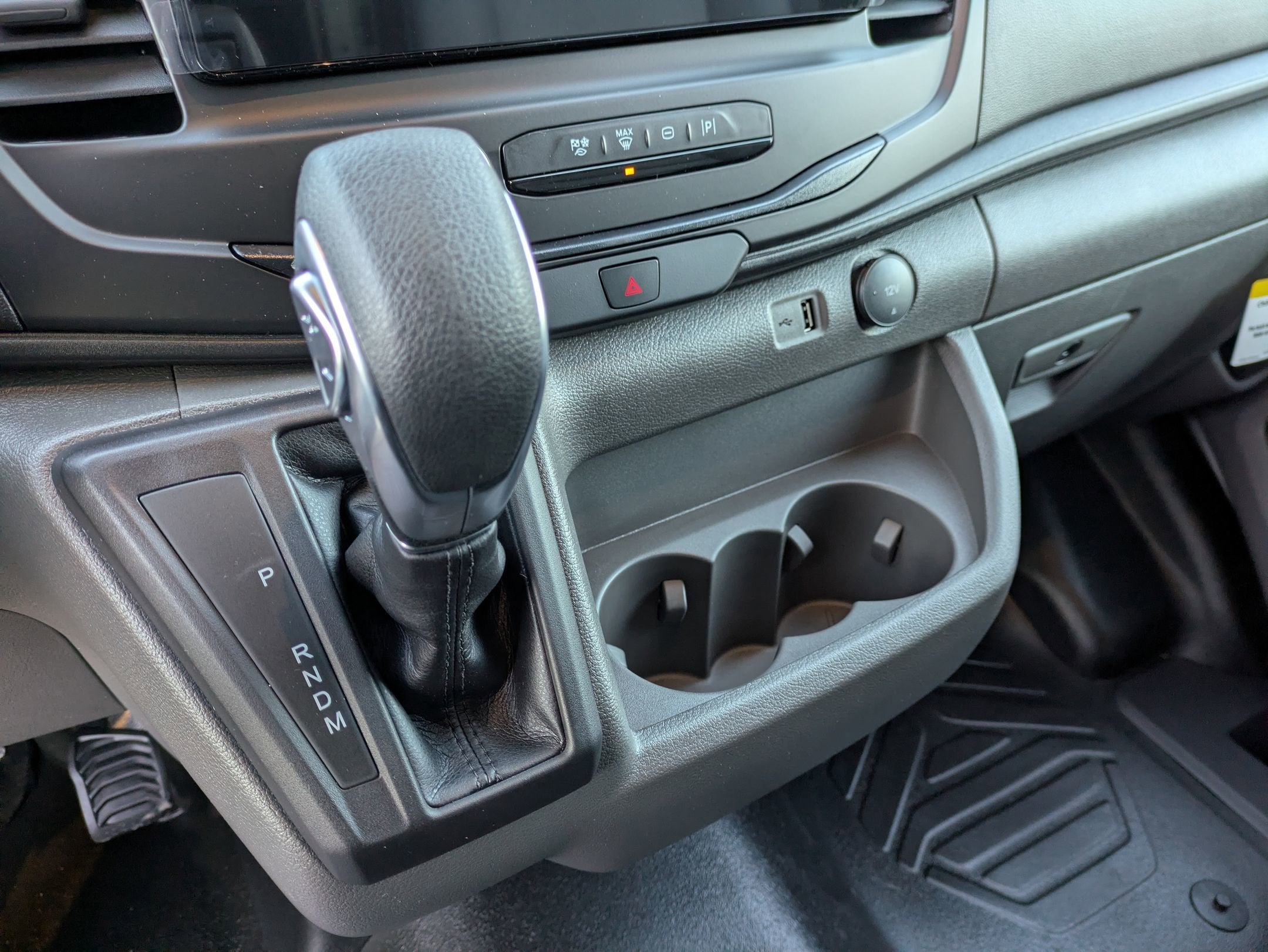 2026 Ford Transit Cargo Van T-150 130" Low Rf 8800 GVWR RWD