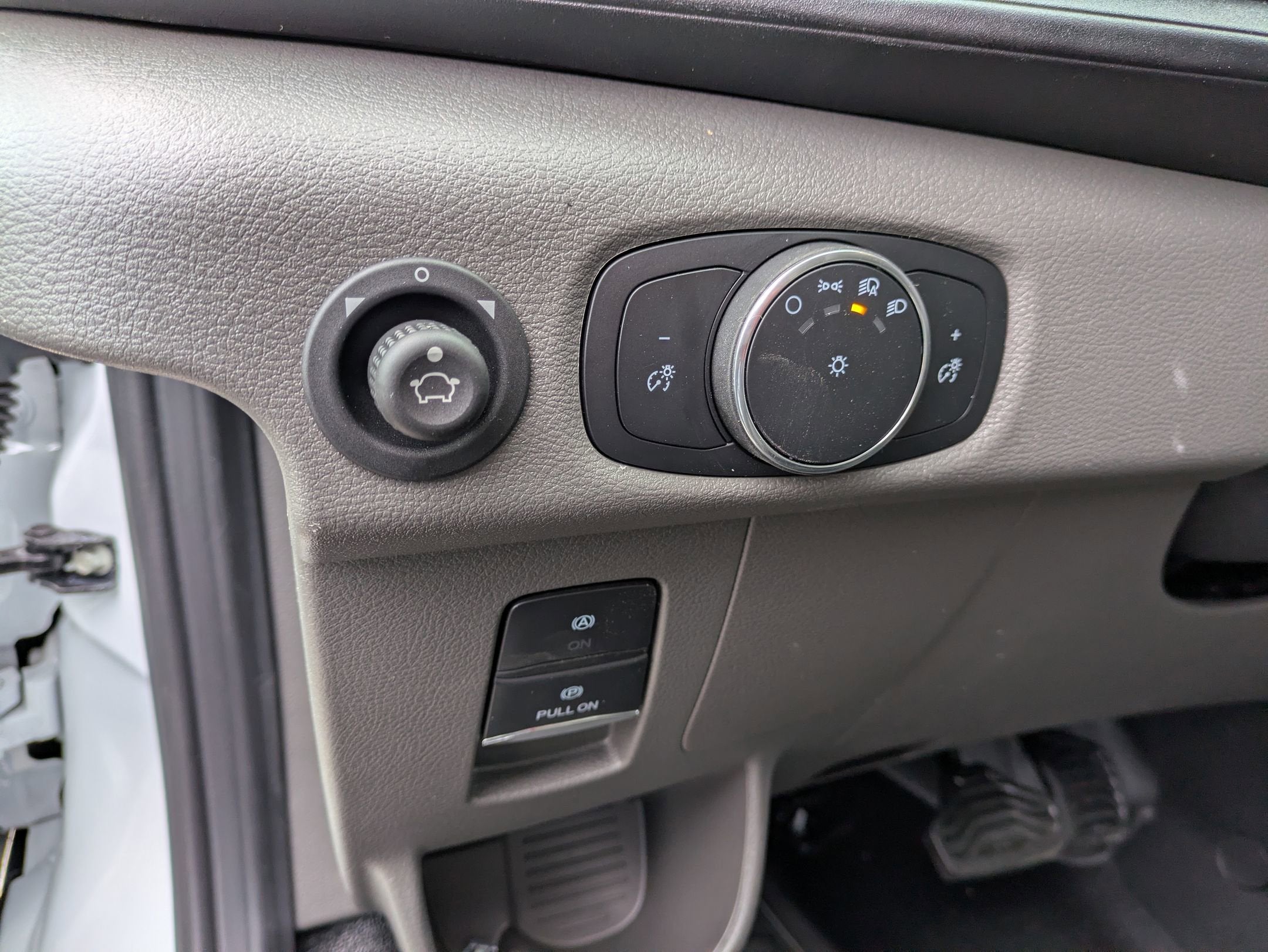 2026 Ford Transit Cargo Van Base