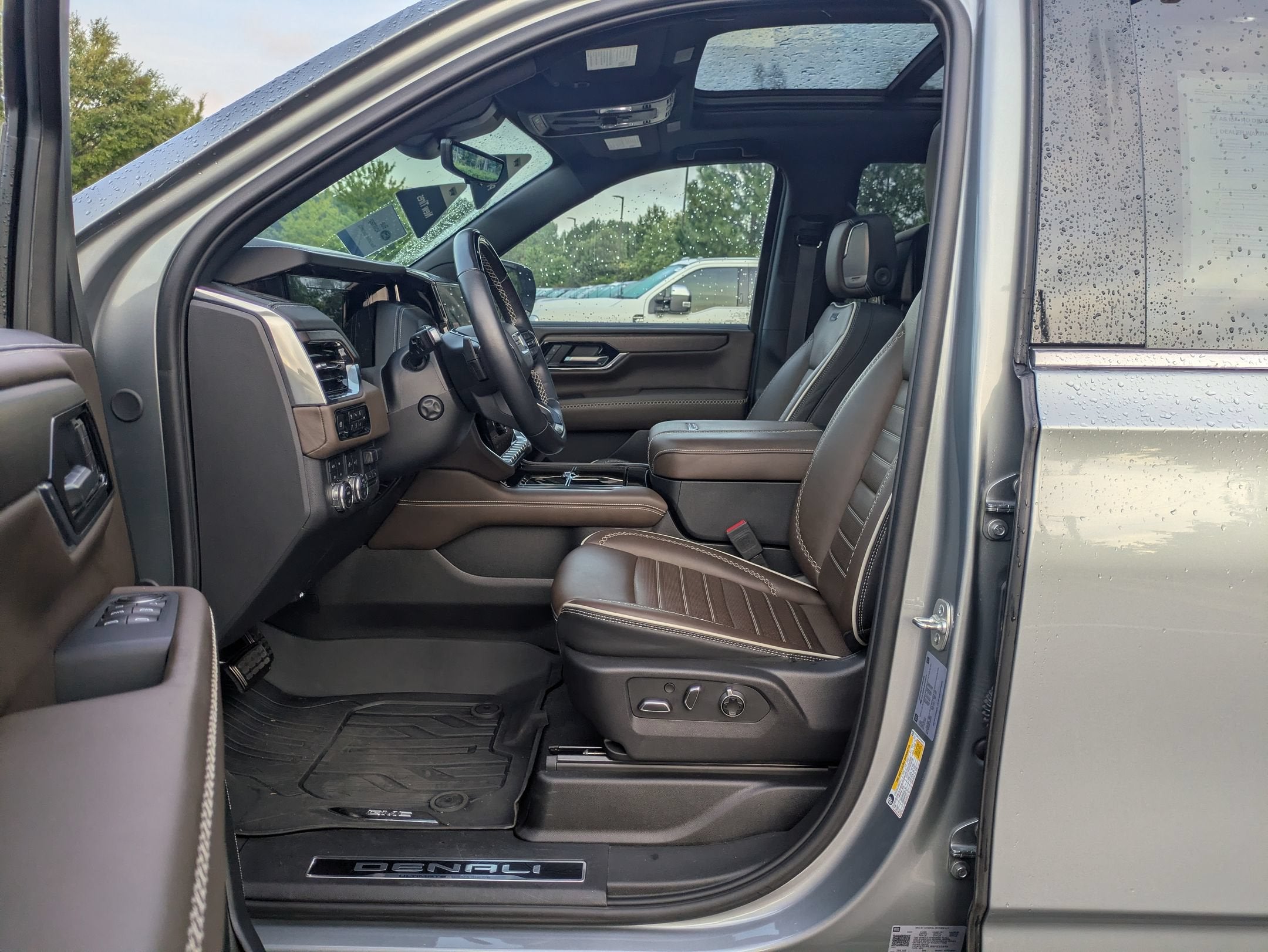 2025 GMC Yukon Denali Ultimate