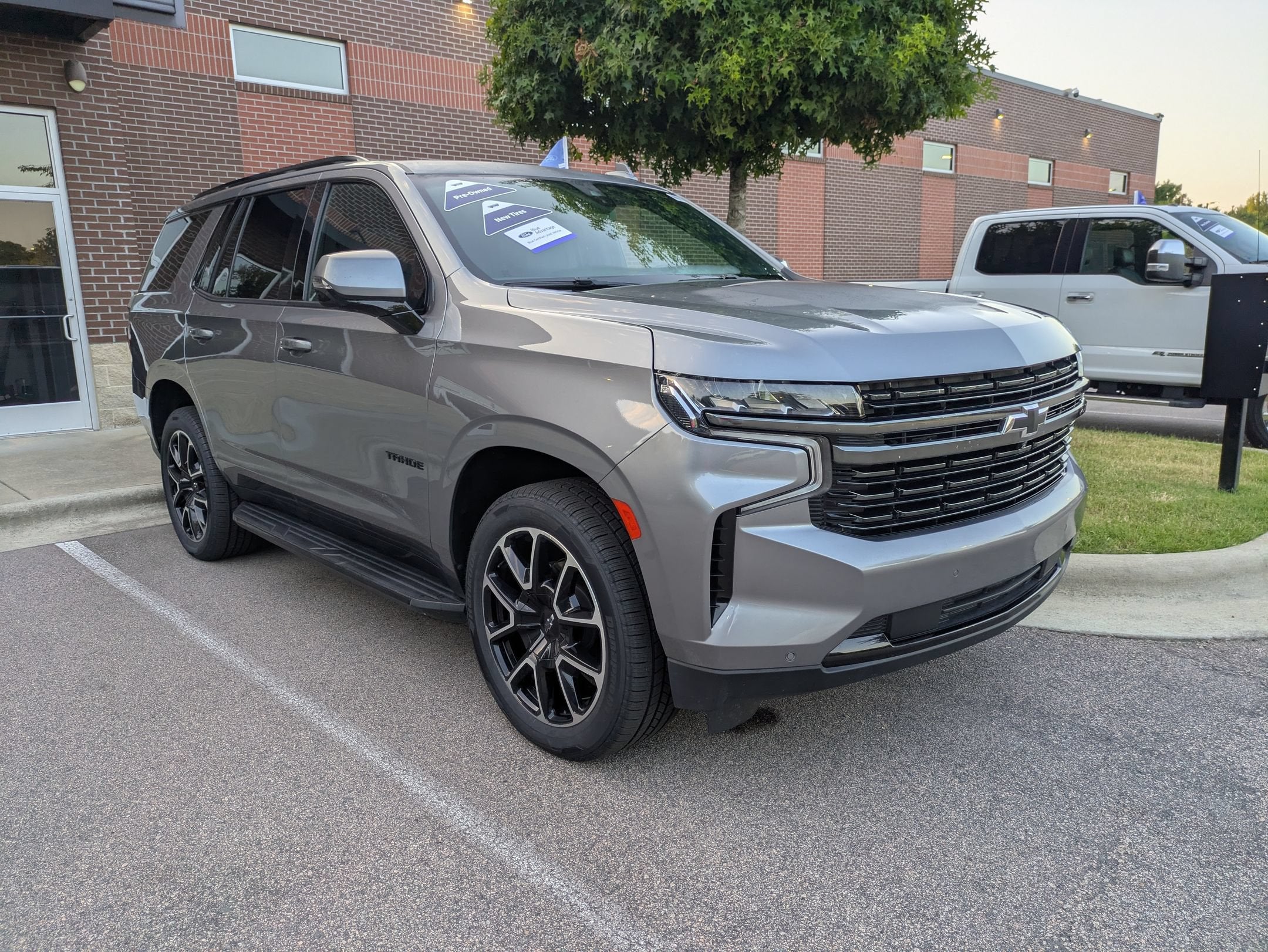 2021 Chevrolet Tahoe RST