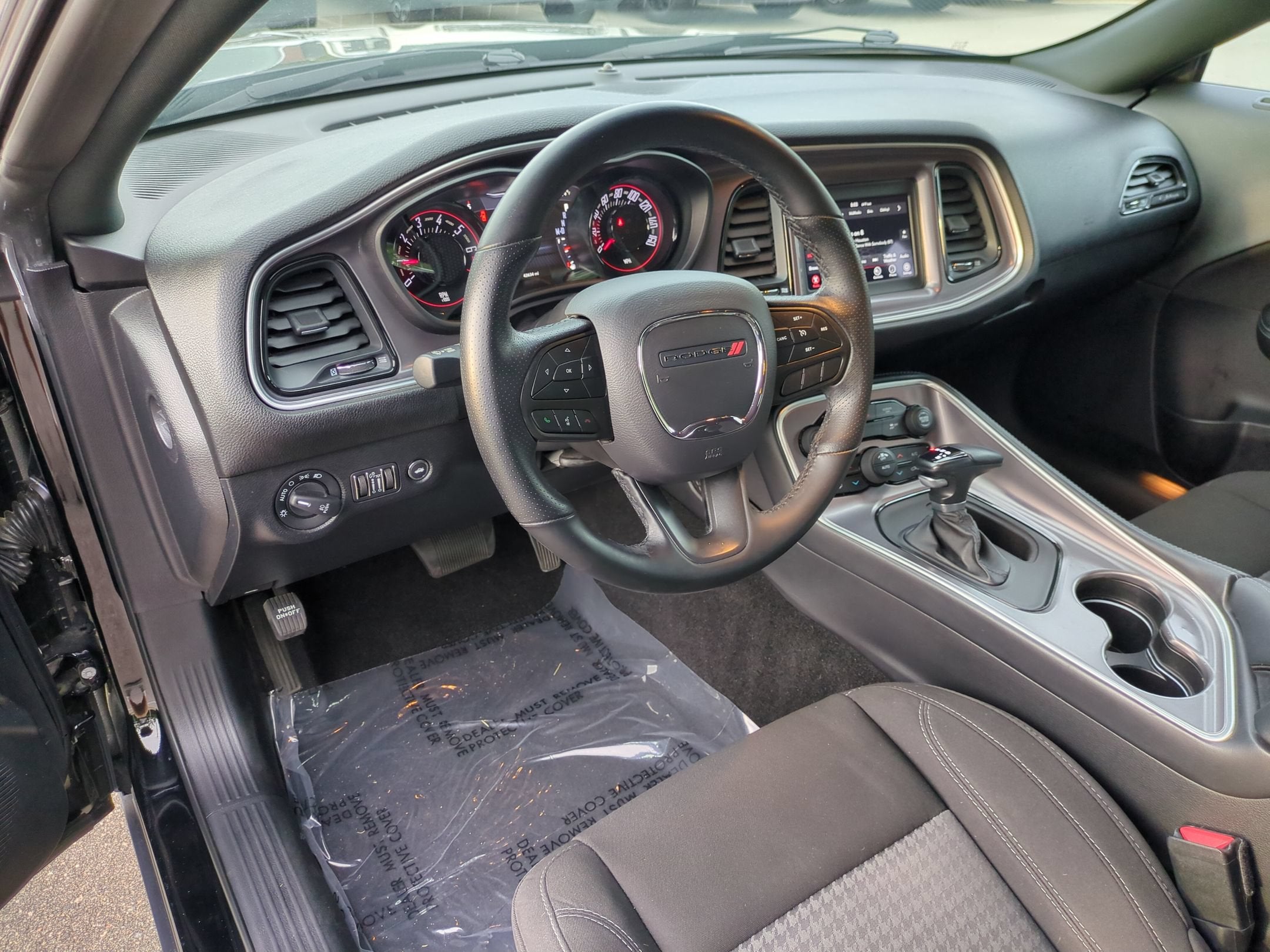 2021 Dodge Challenger SXT