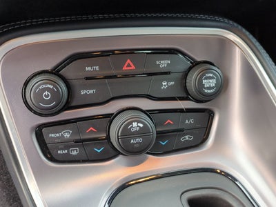 2021 Dodge Challenger SXT