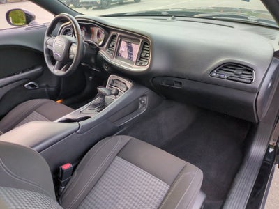 2021 Dodge Challenger SXT
