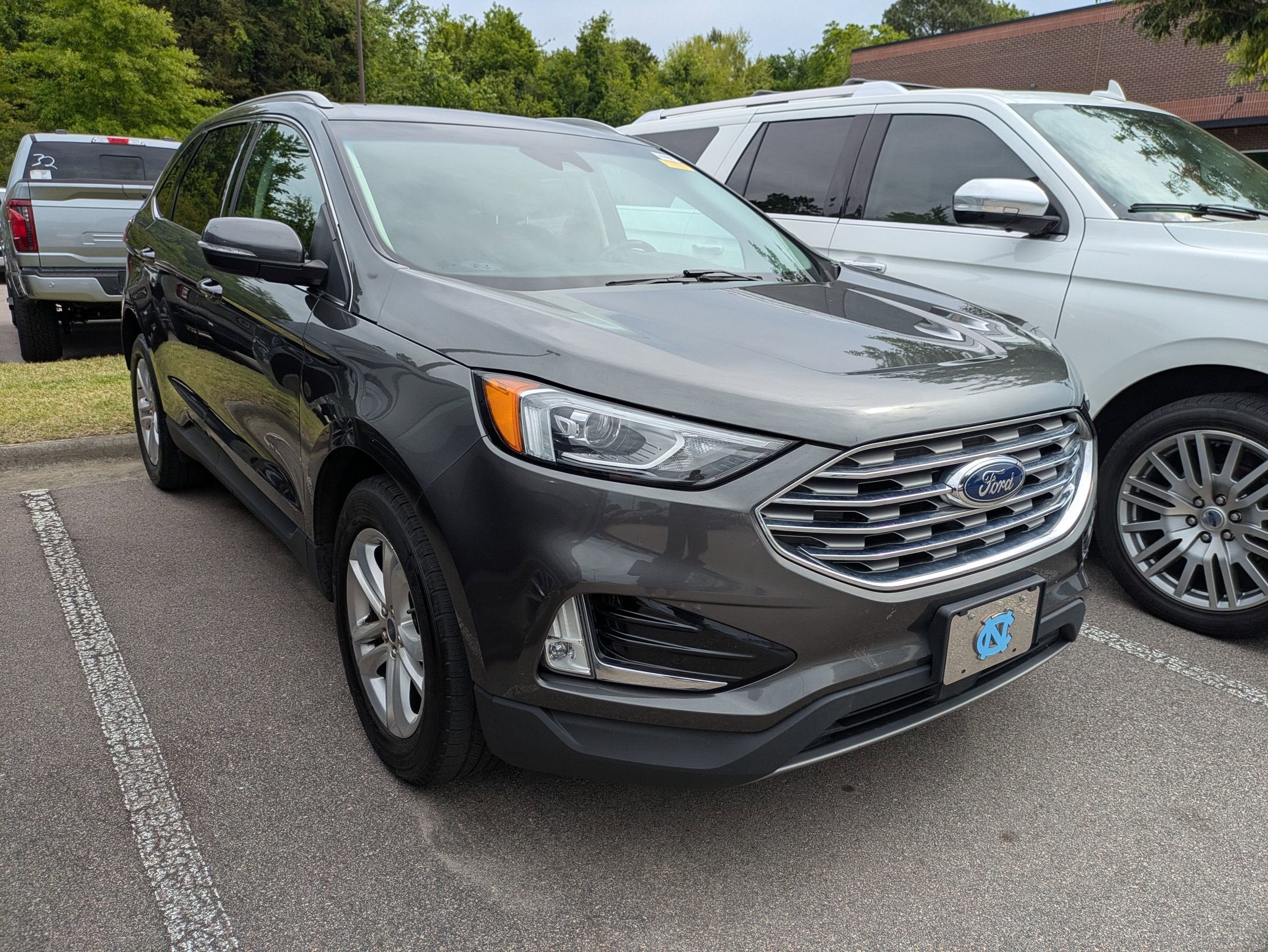 2019 Ford Edge SEL's photo