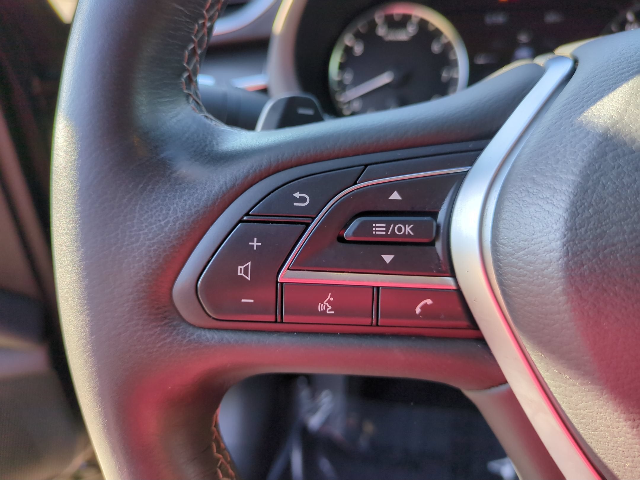 2025 INFINITI QX55 ESSENTIAL