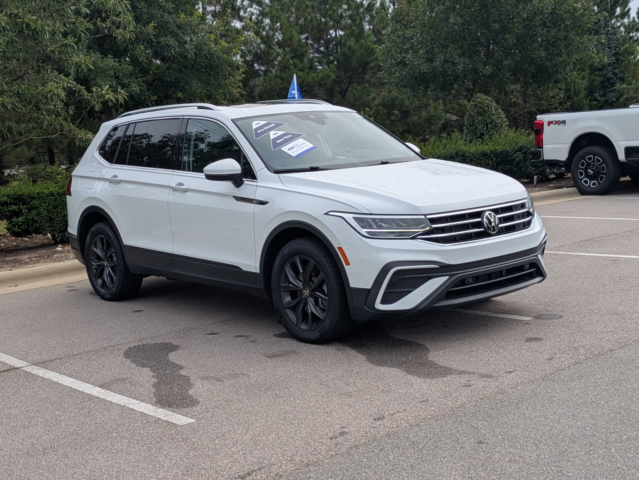 2024 Volkswagen Tiguan SE