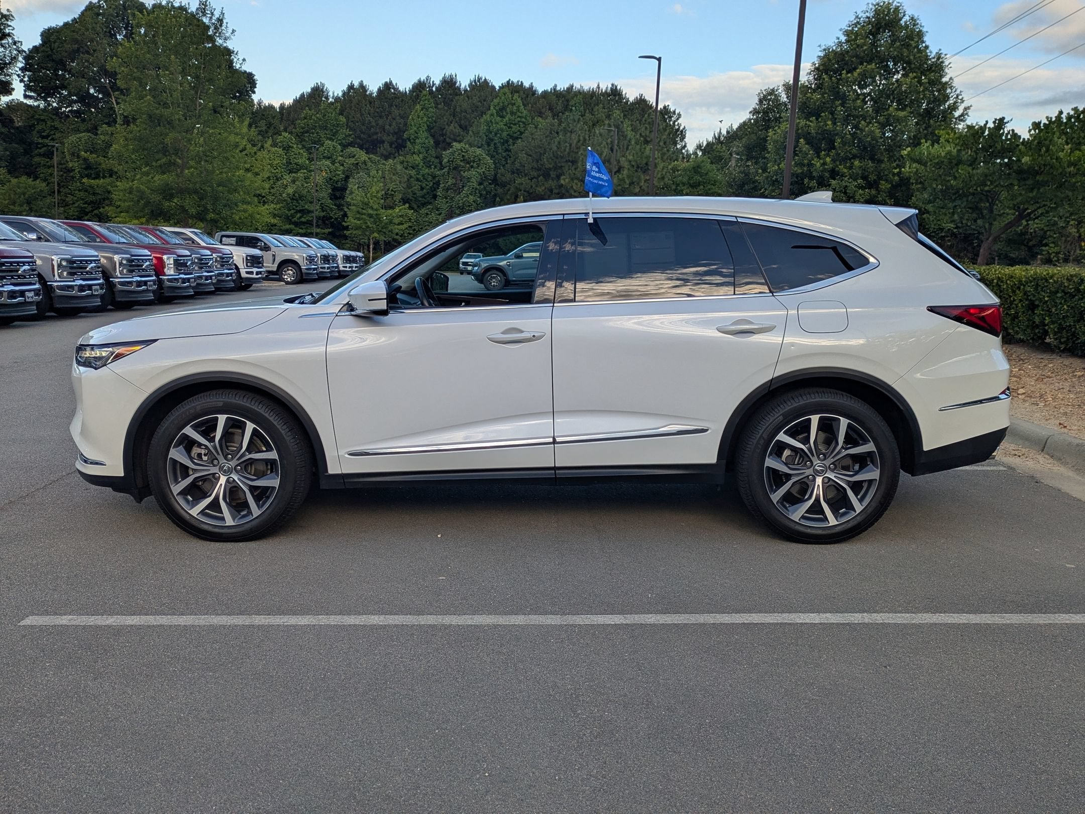 2023 Acura MDX w/Technology Package