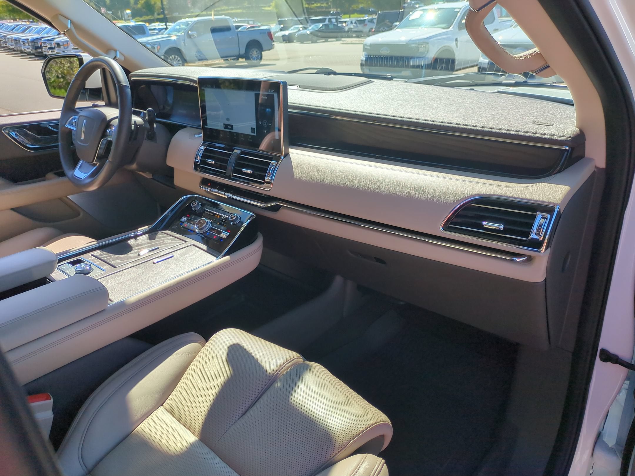 2024 Lincoln Navigator L Reserve