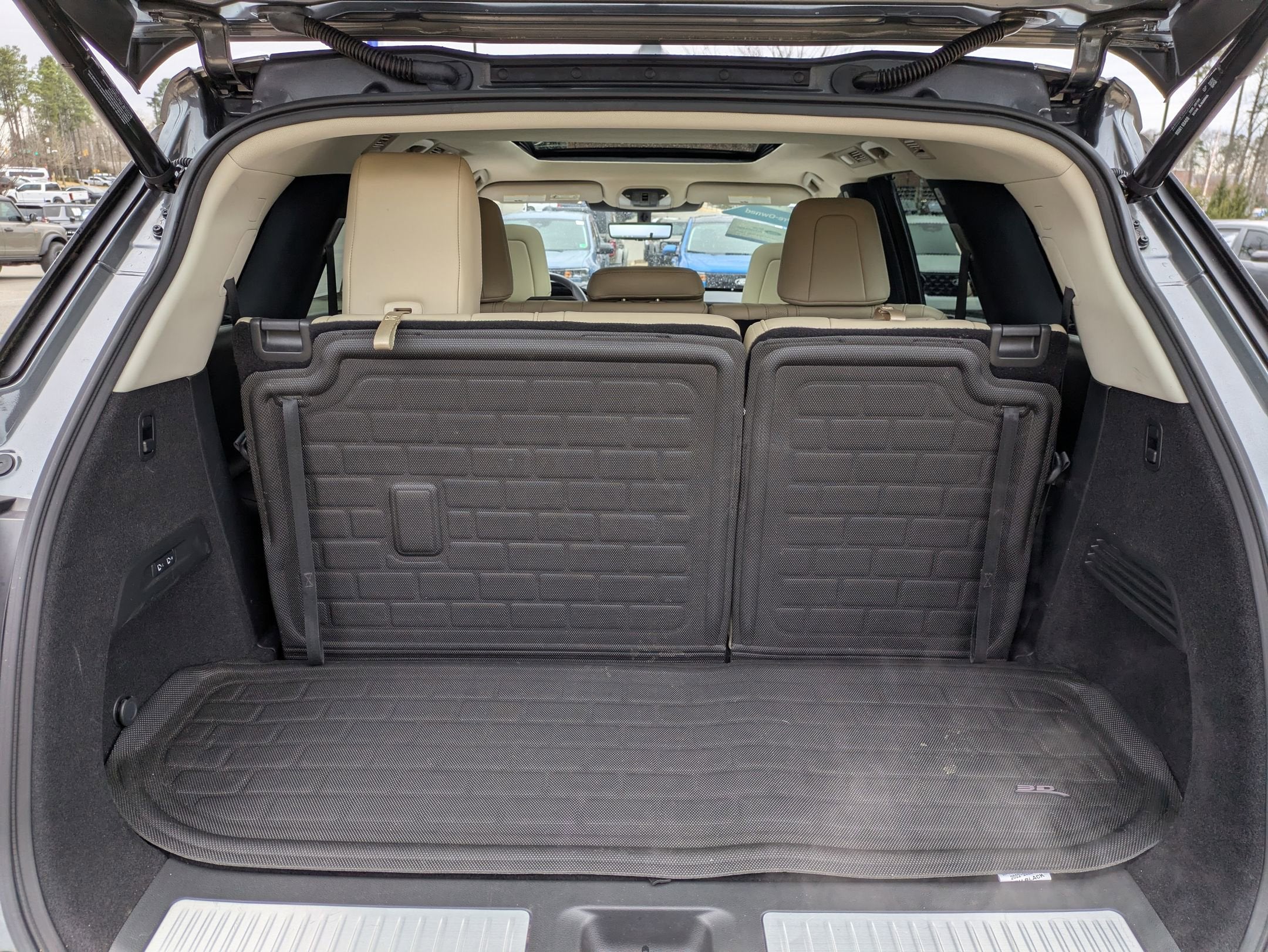 2023 INFINITI QX60 SENSORY