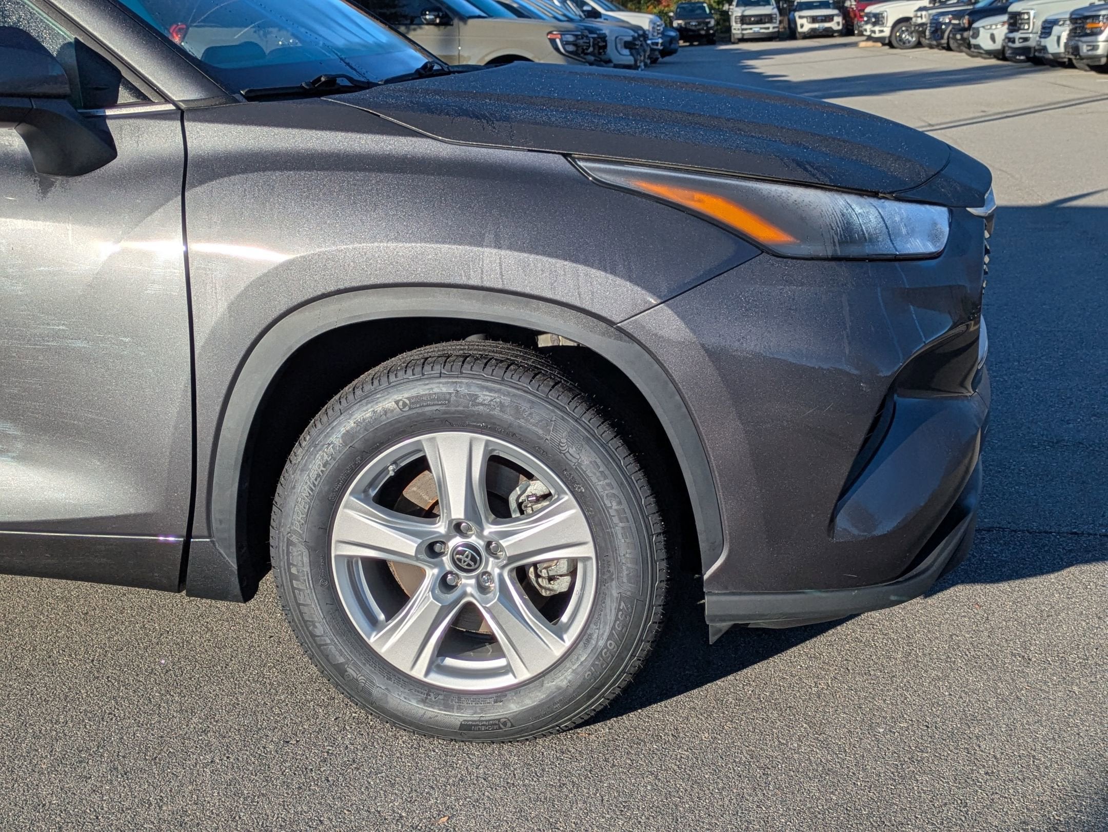 2023 Toyota Highlander L