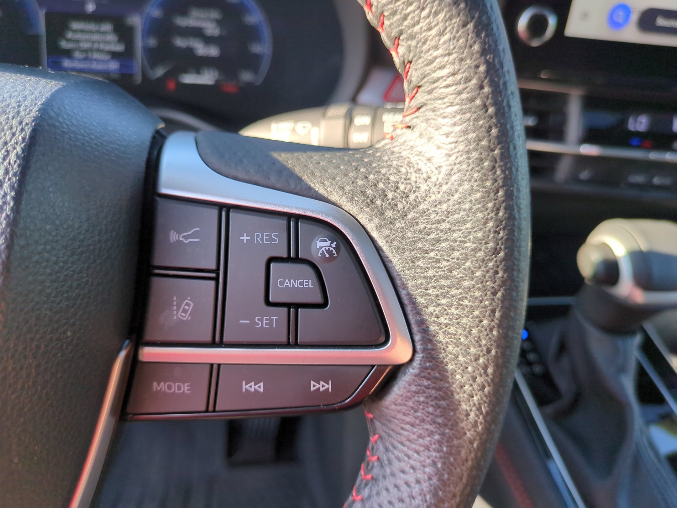 2025 Toyota Sienna XSE