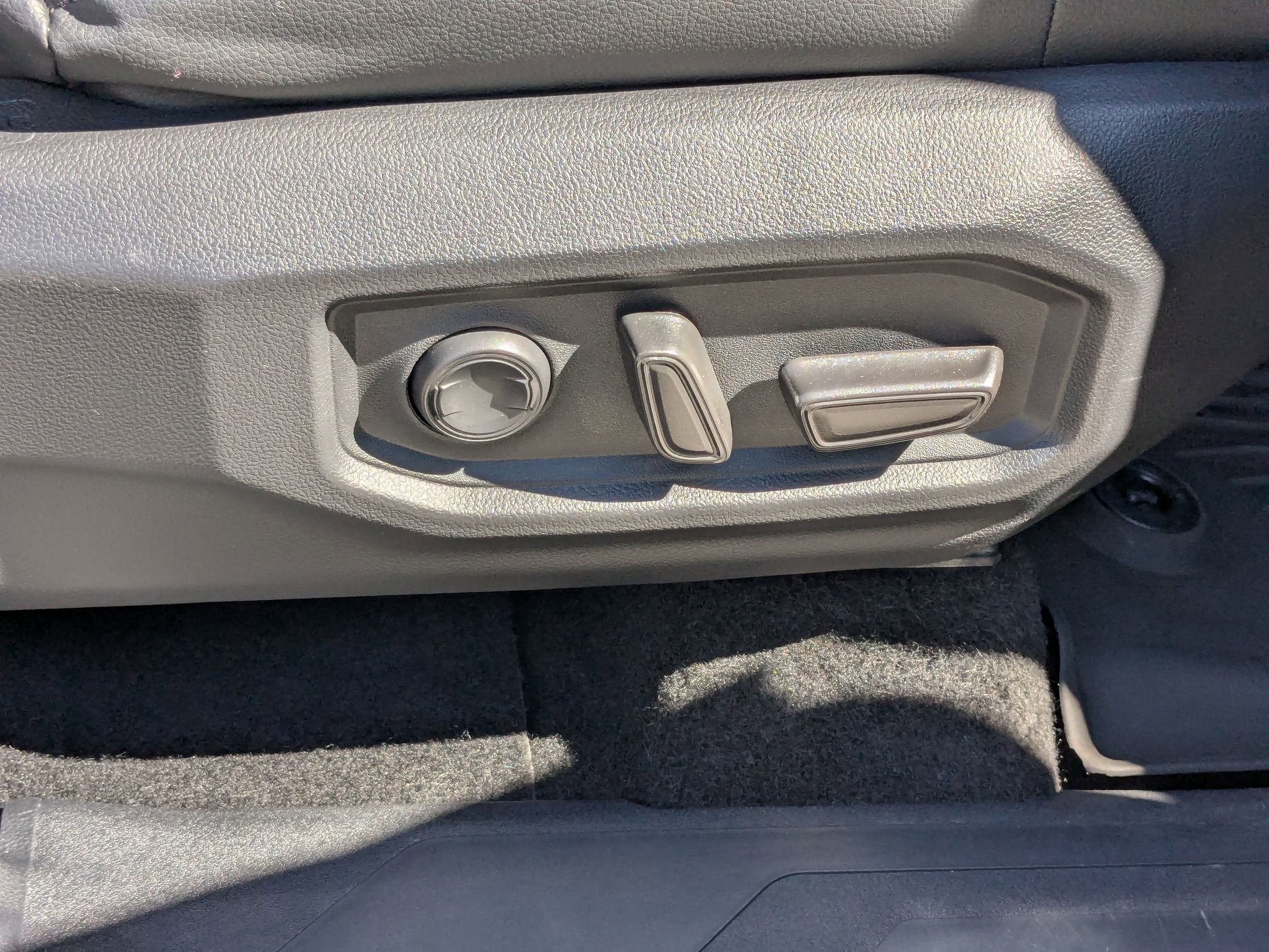 2023 Toyota Tundra 4WD SR5