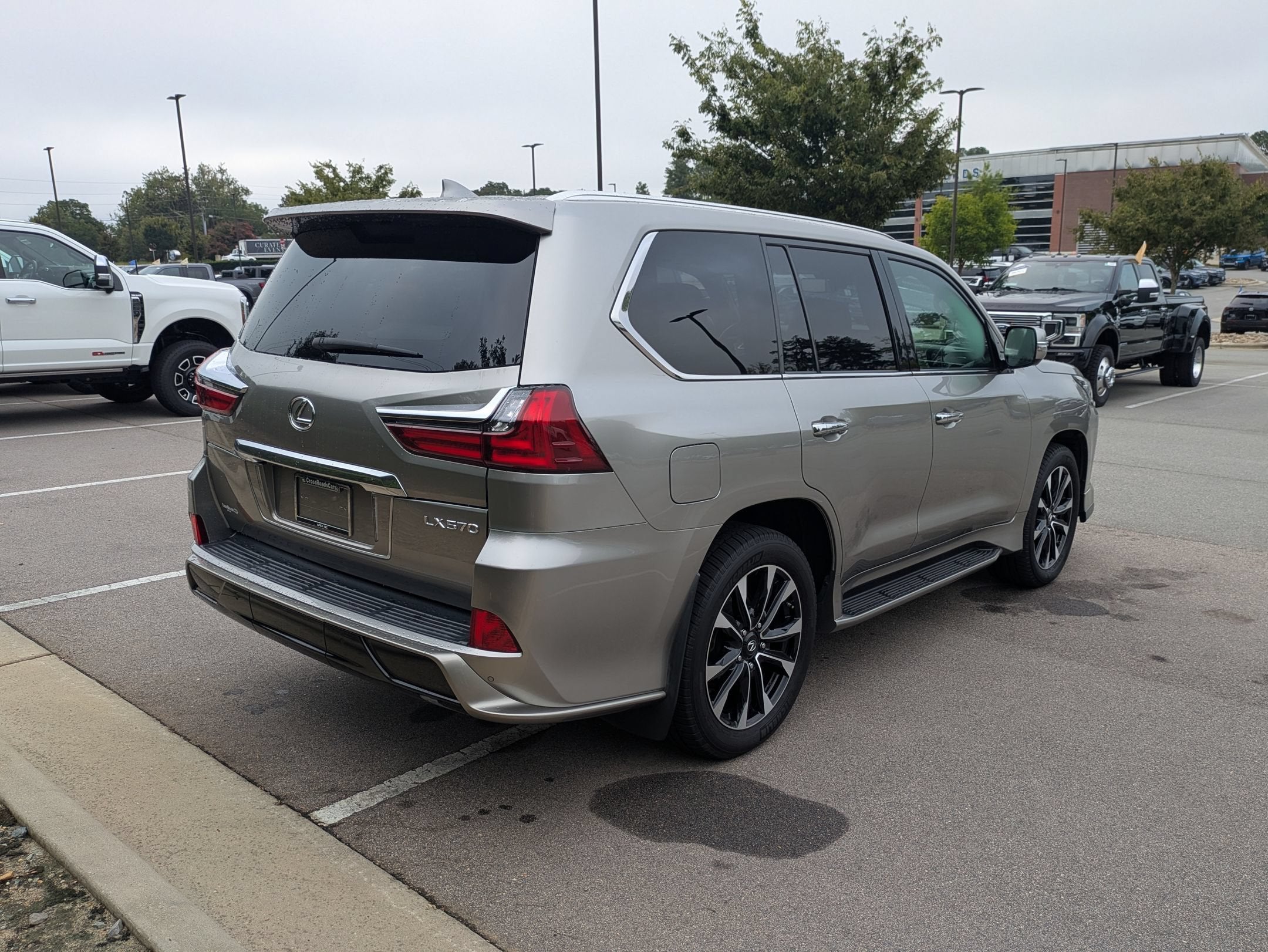 2021 Lexus LX LX 570