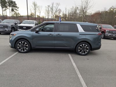 2024 Kia Carnival EX