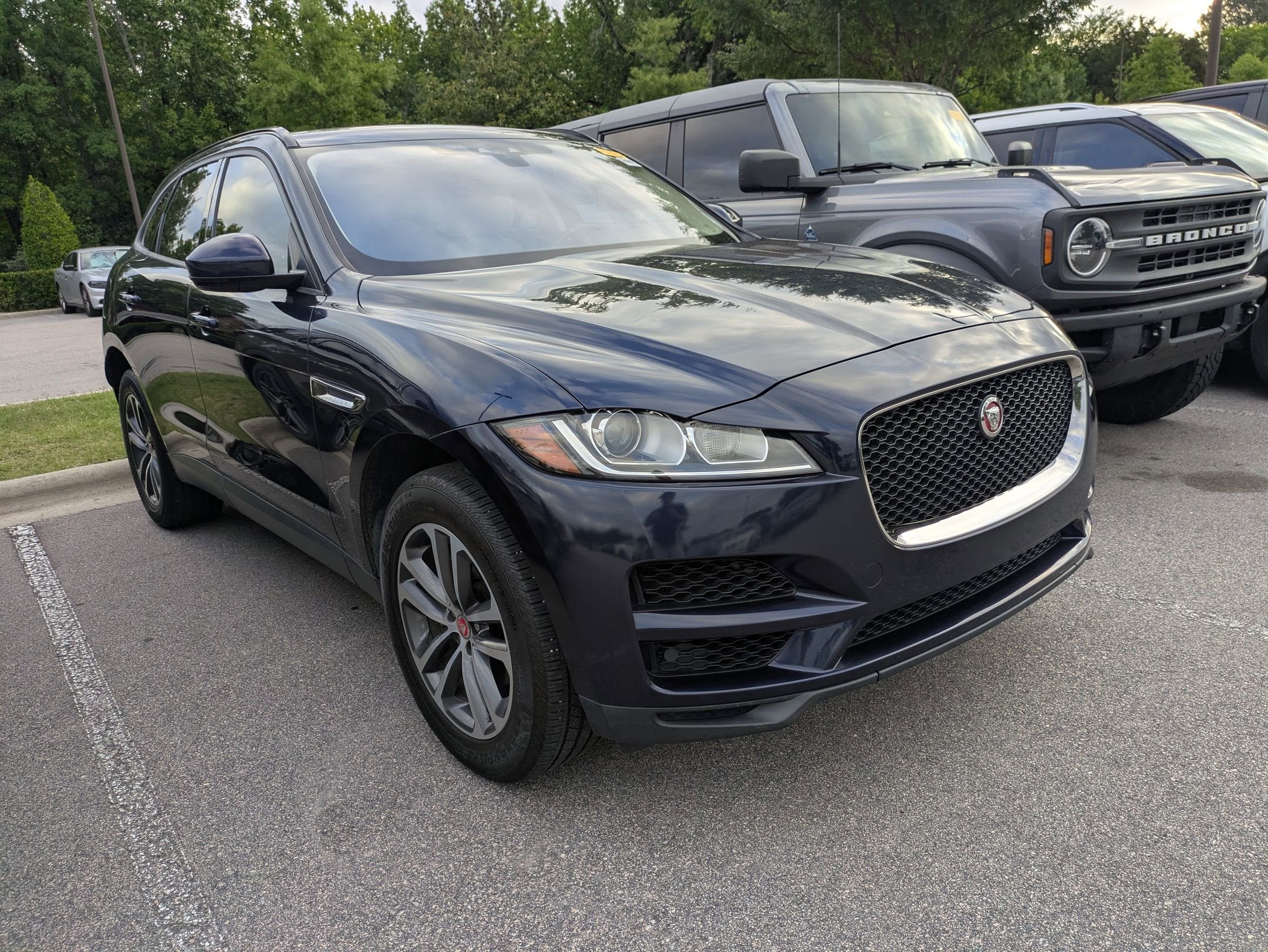 2018 Jaguar F-PACE 25t Premium AWD's photo