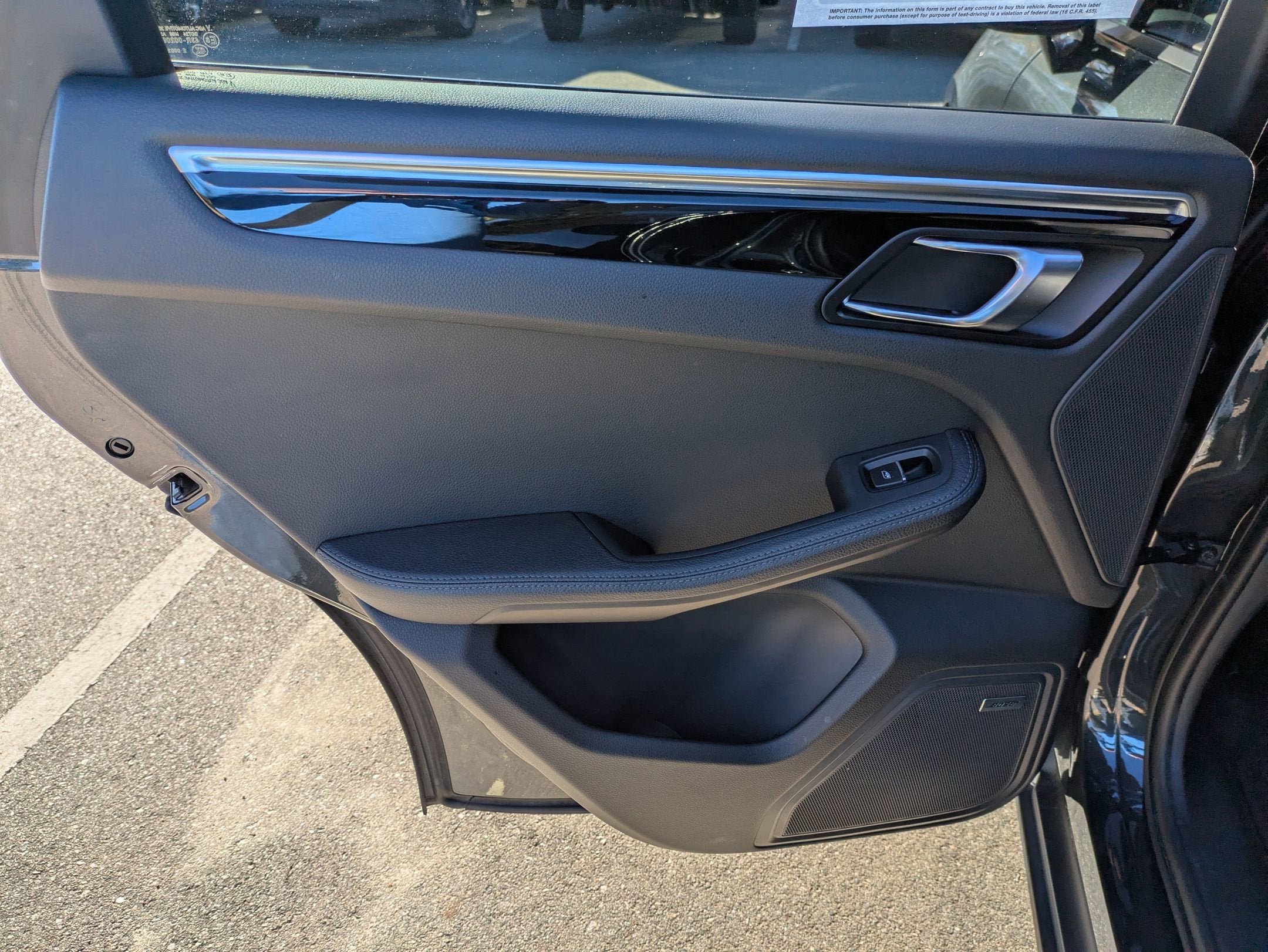 2024 Porsche Macan T