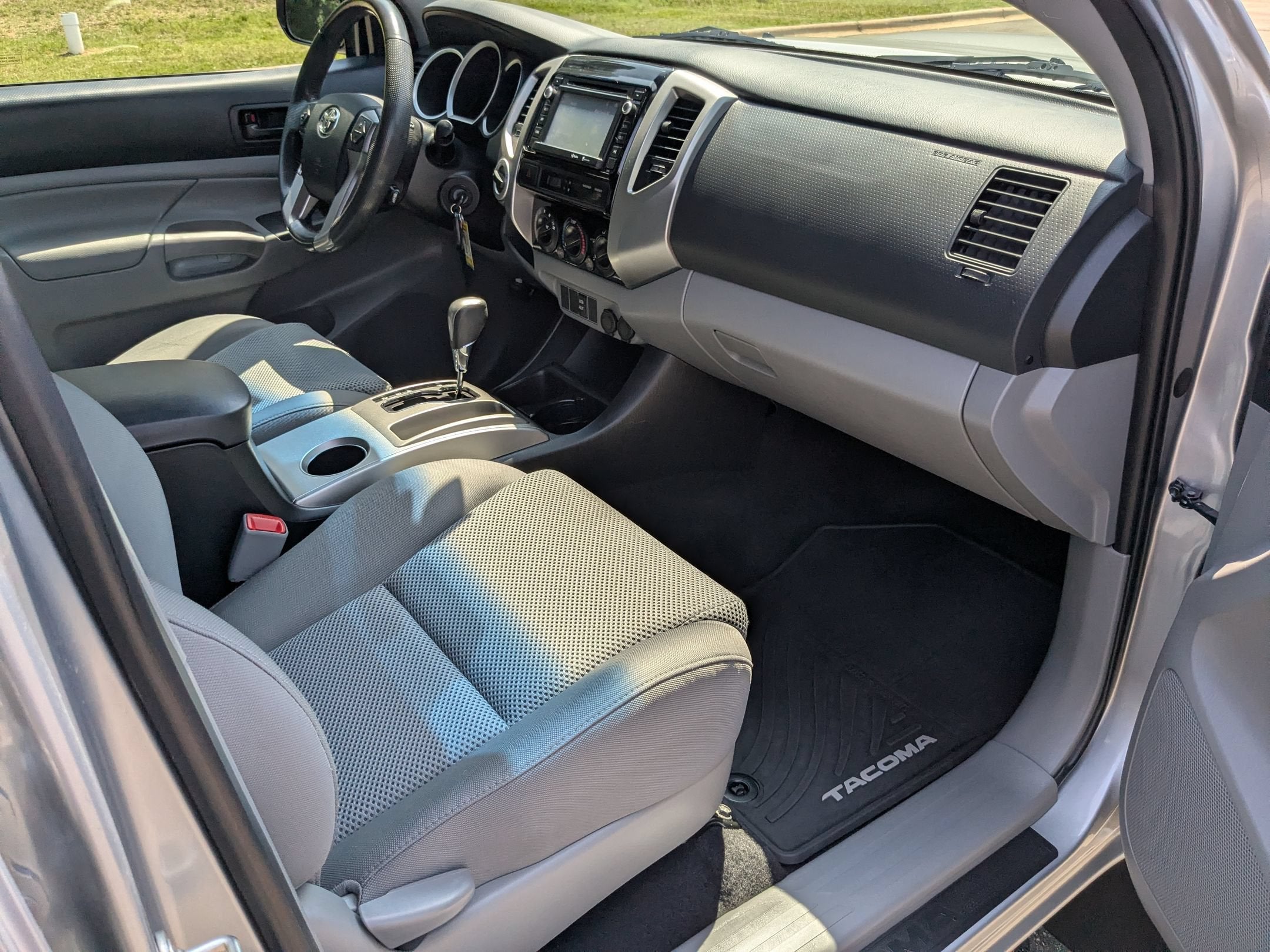 2014 Toyota Tacoma DBL CAB 4WD V6 AT