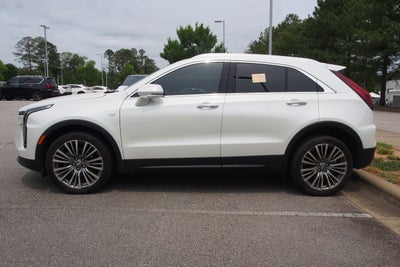 2024 Cadillac XT4 FWD Premium Luxury
