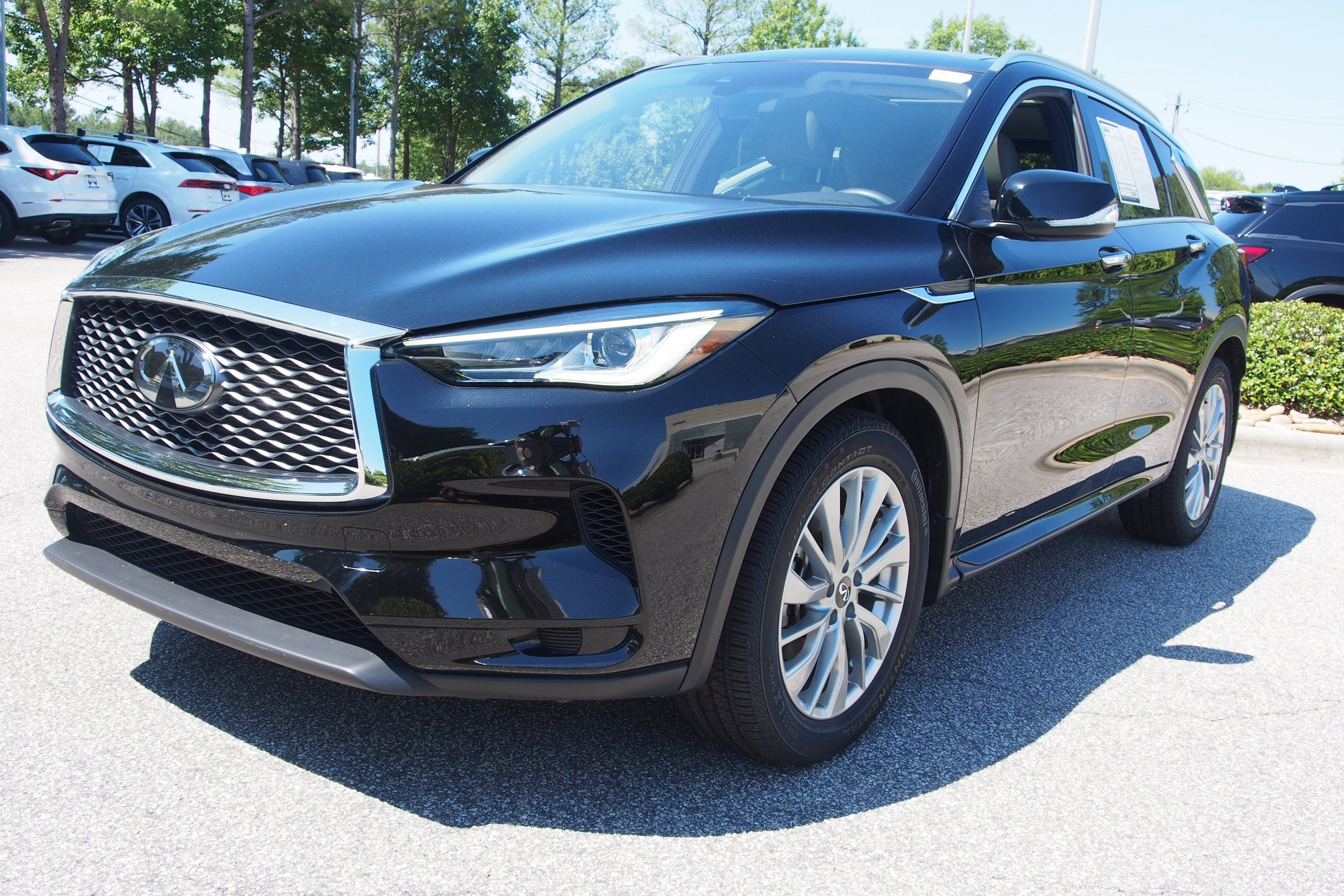 2023 INFINITI QX50 LUXE