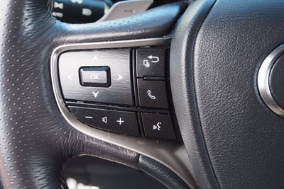 2023 Lexus ES ES 300h F SPORT Handling