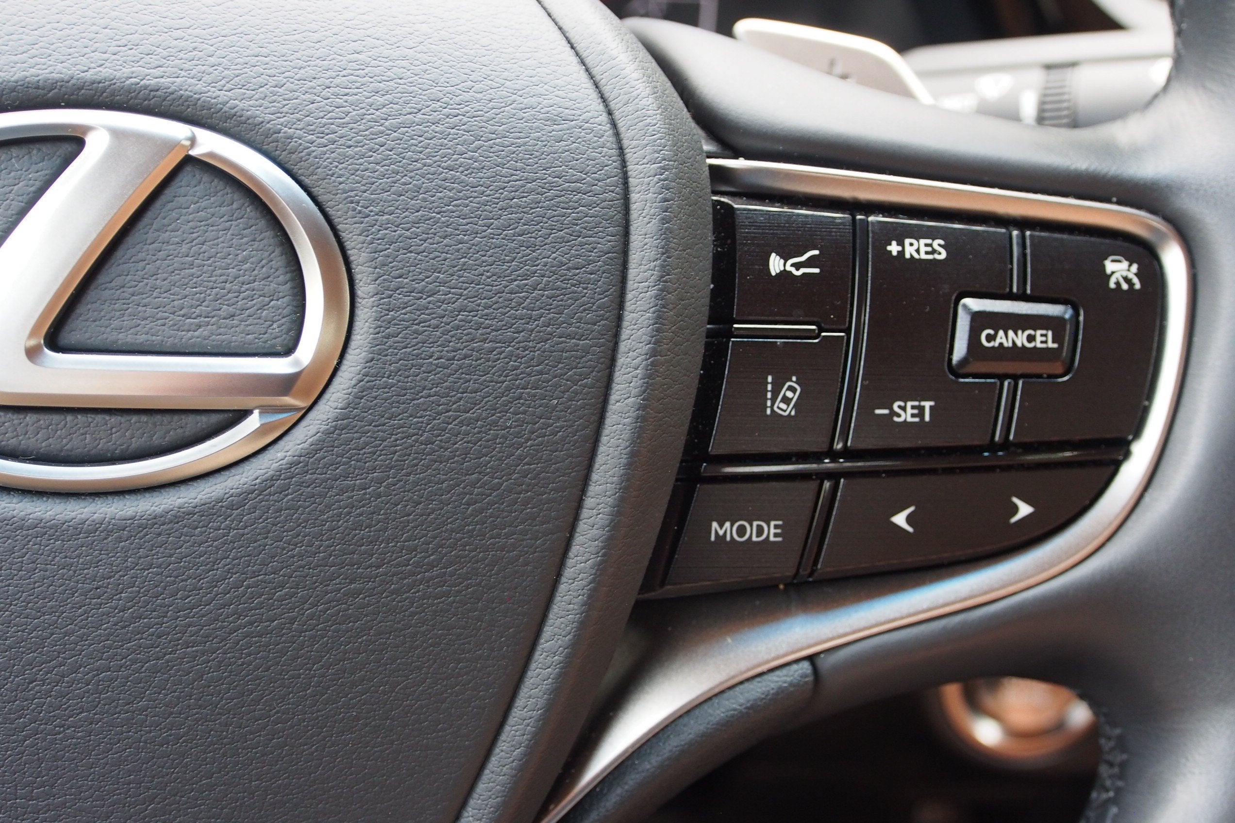 2025 Lexus ES ES 350