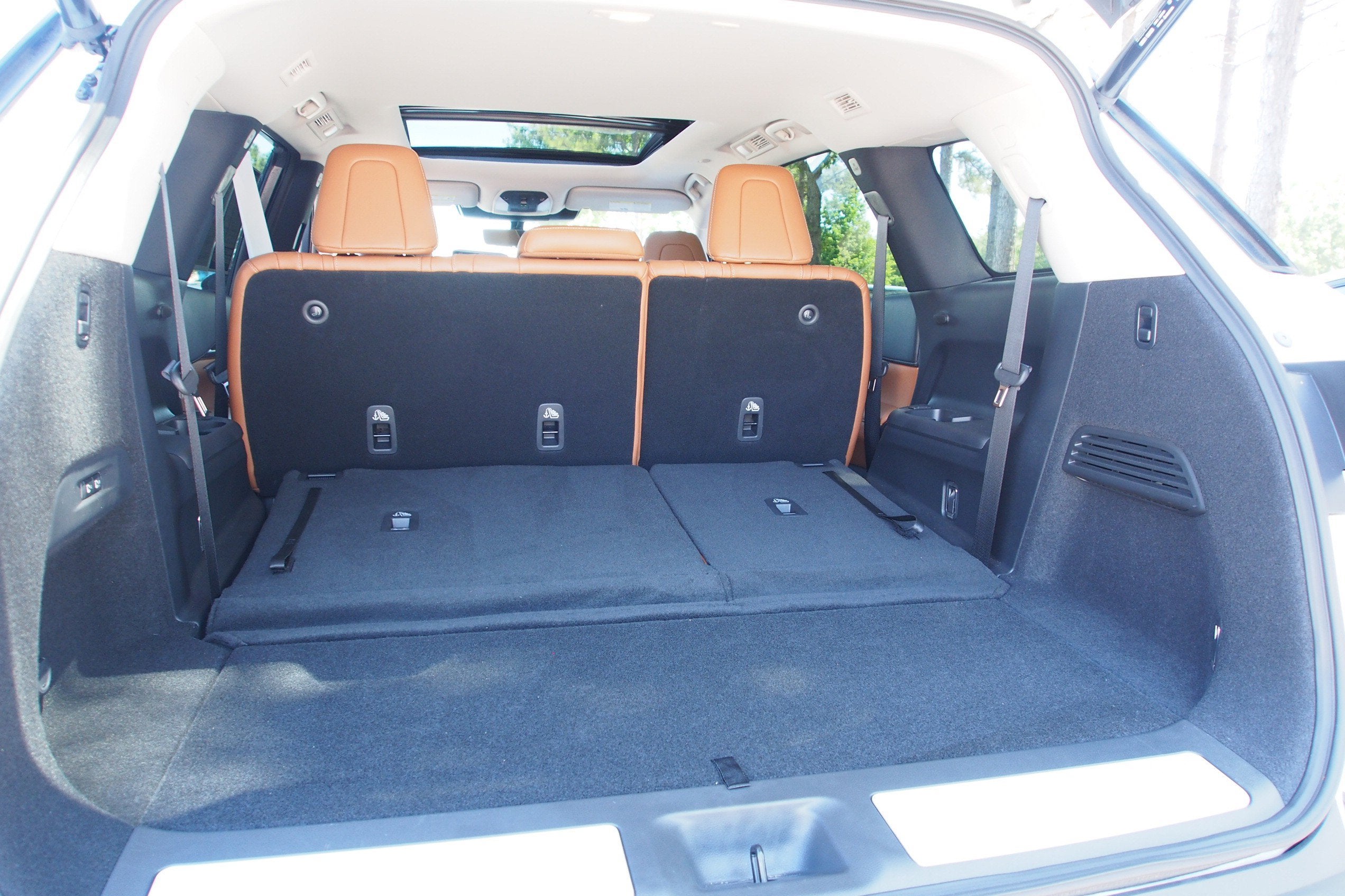 2025 INFINITI QX60 SENSORY