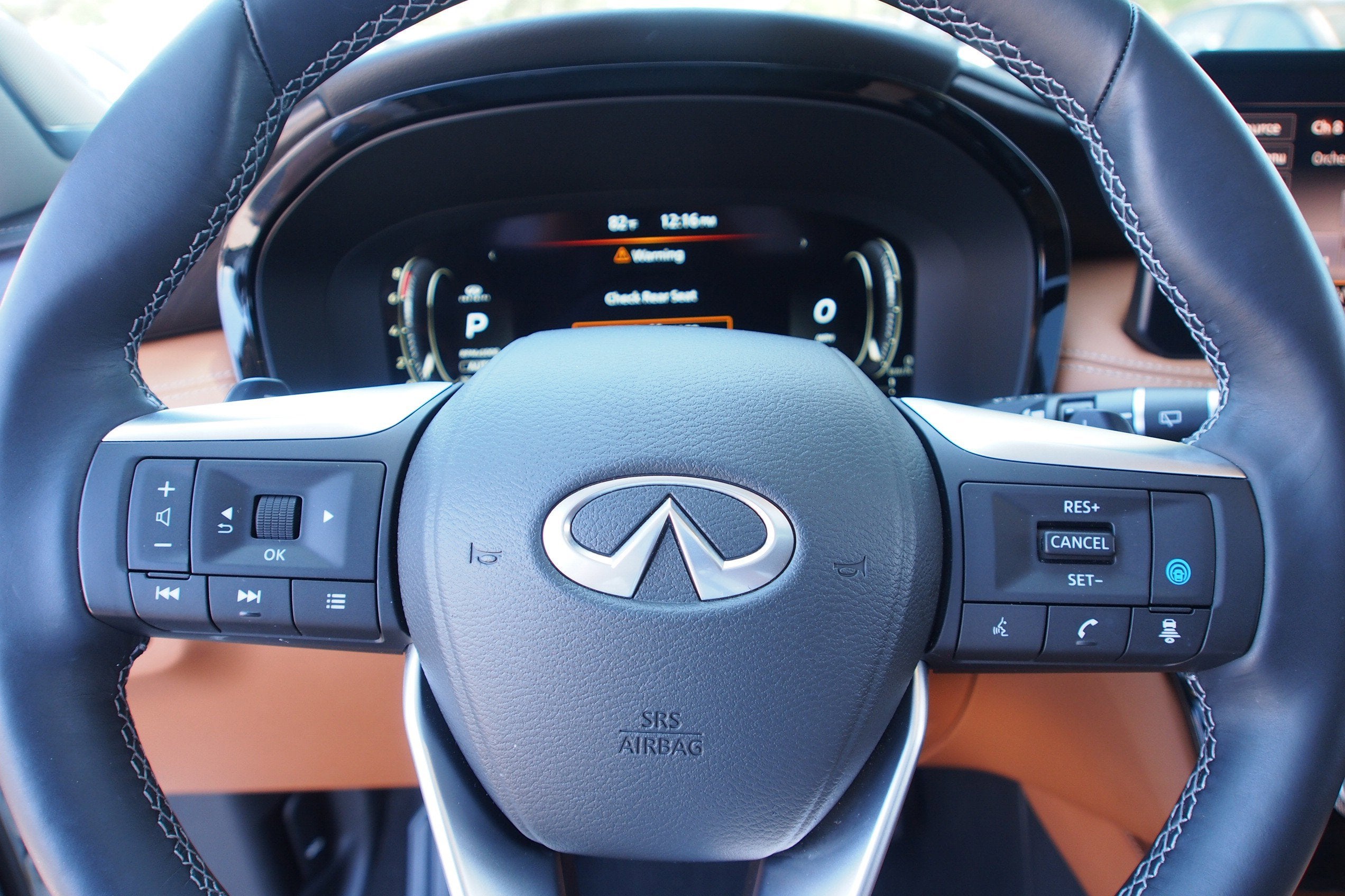 2025 INFINITI QX60 SENSORY