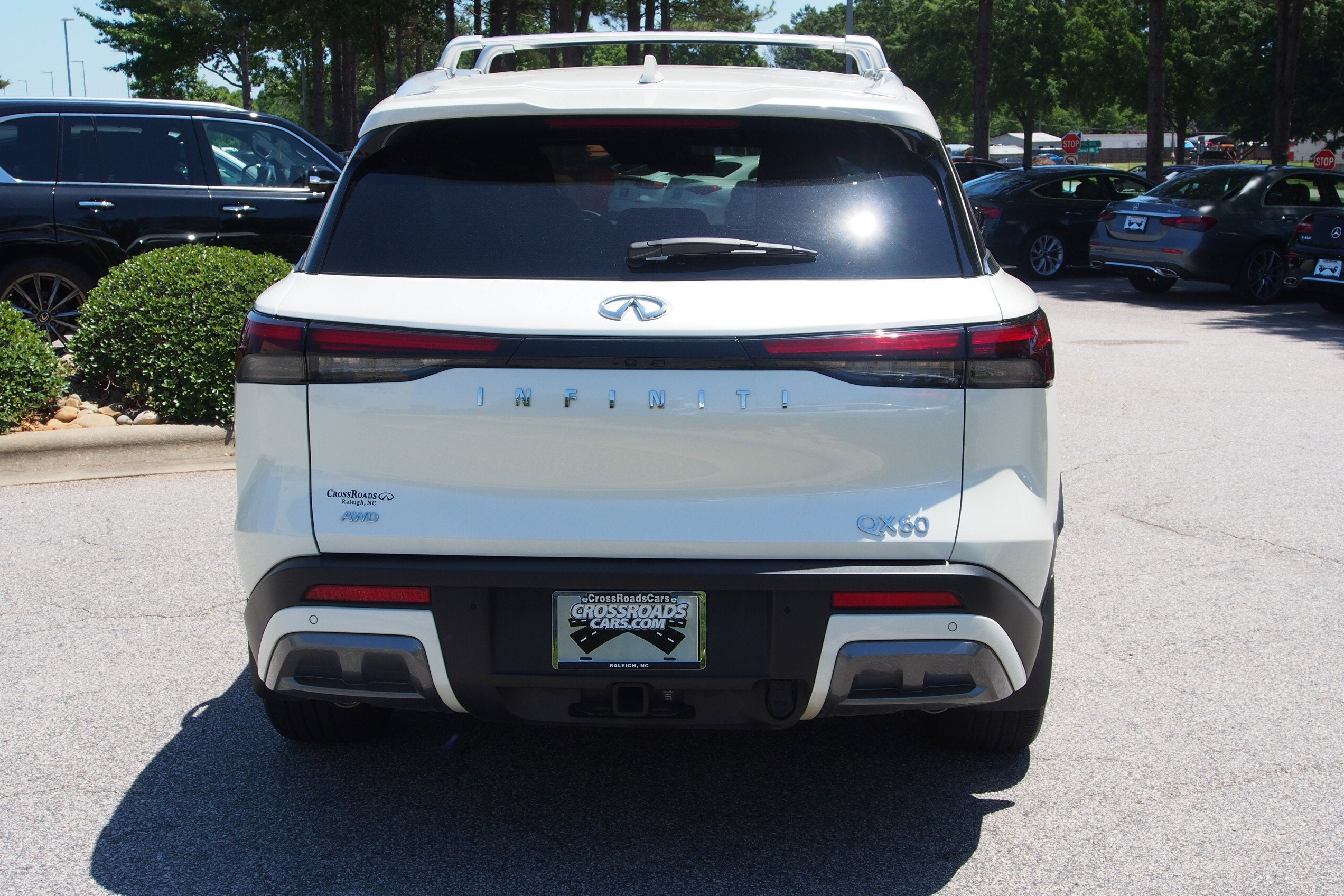 2025 INFINITI QX60 SENSORY