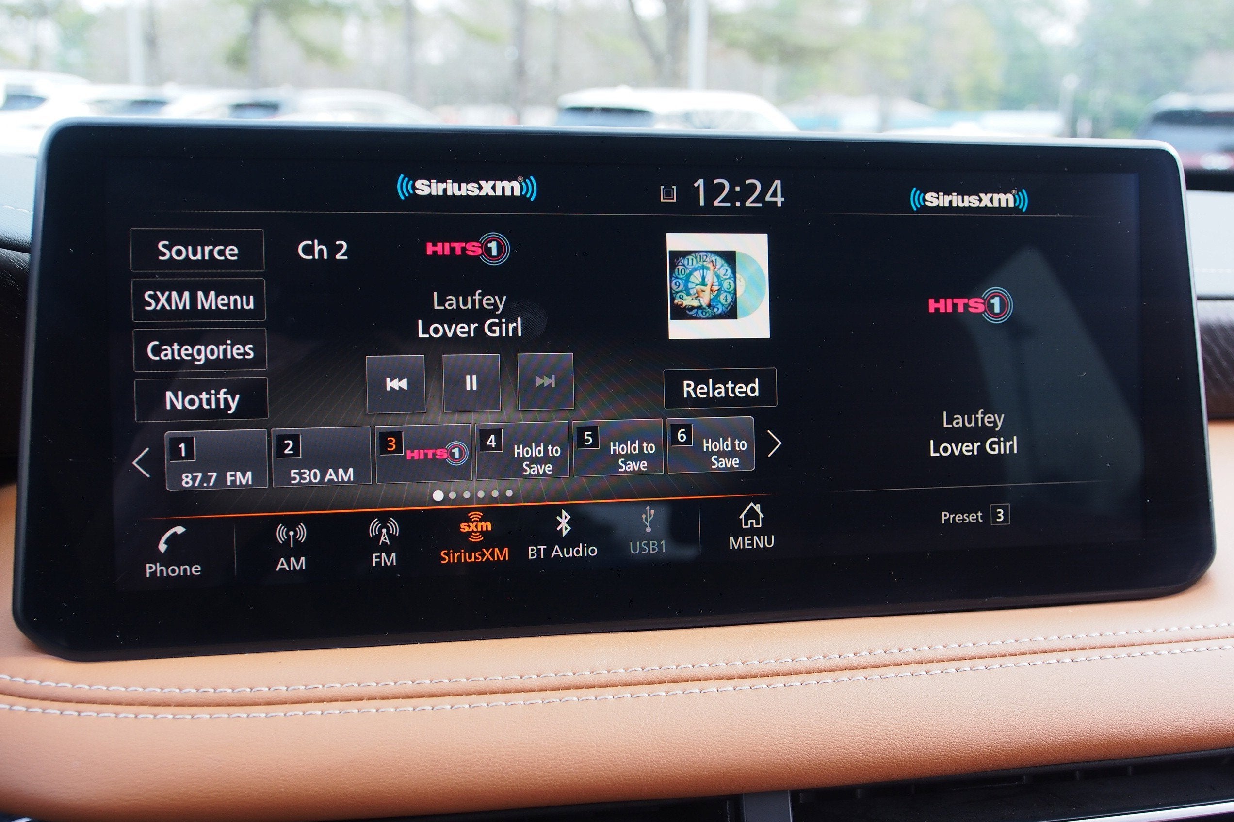 2025 INFINITI QX60 SENSORY