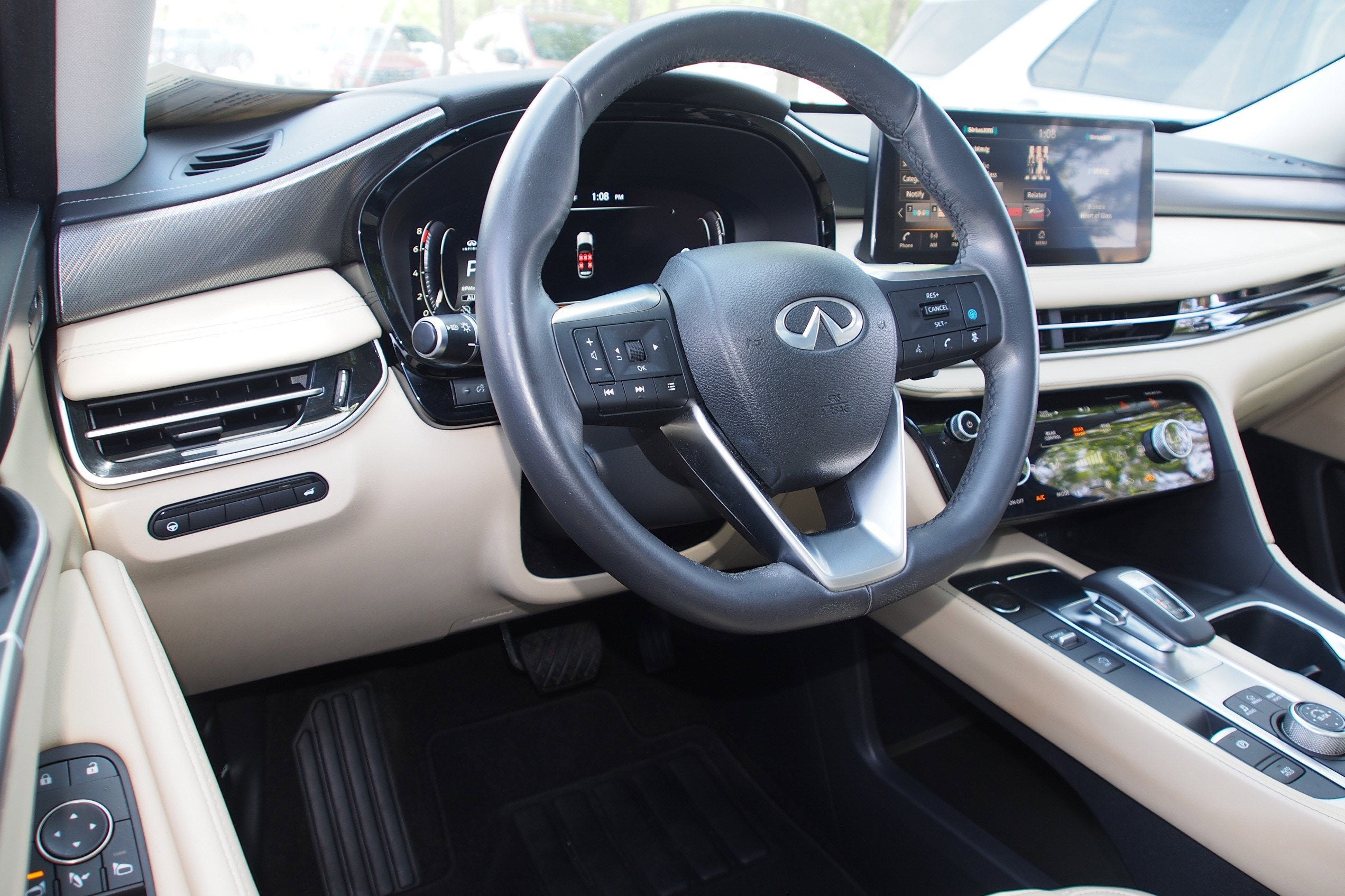 2023 INFINITI QX60 LUXE