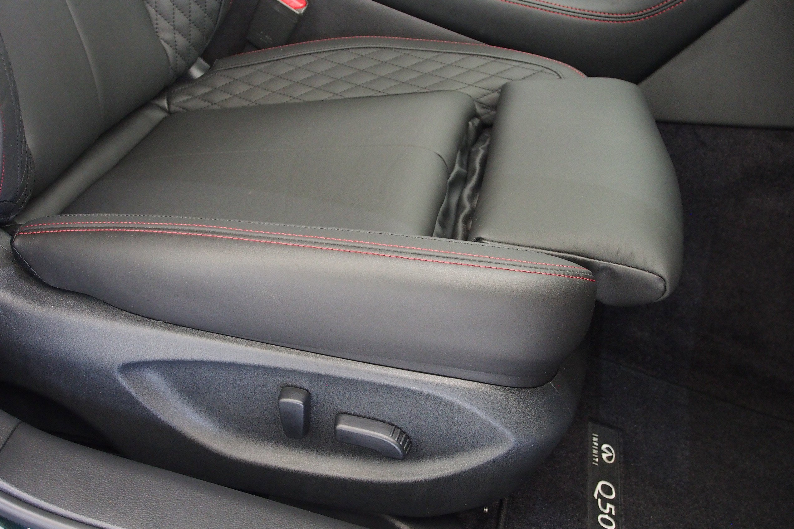 2024 INFINITI Q50 RED SPORT 400