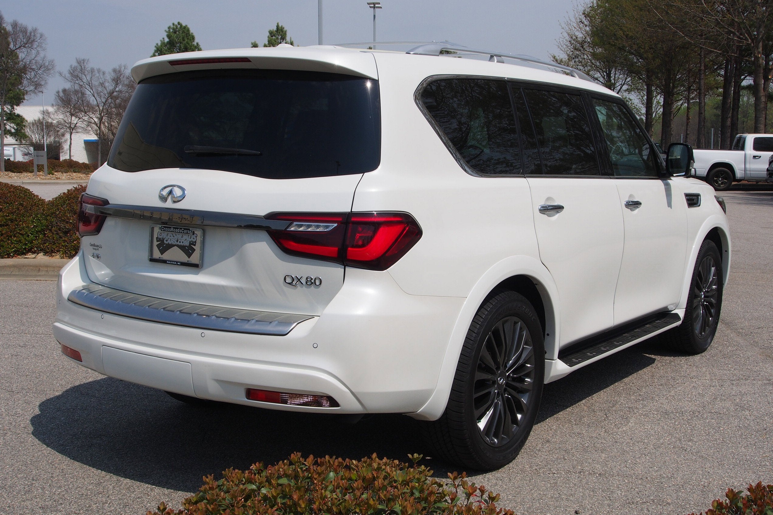 2023 INFINITI QX80 PREMIUM SELECT