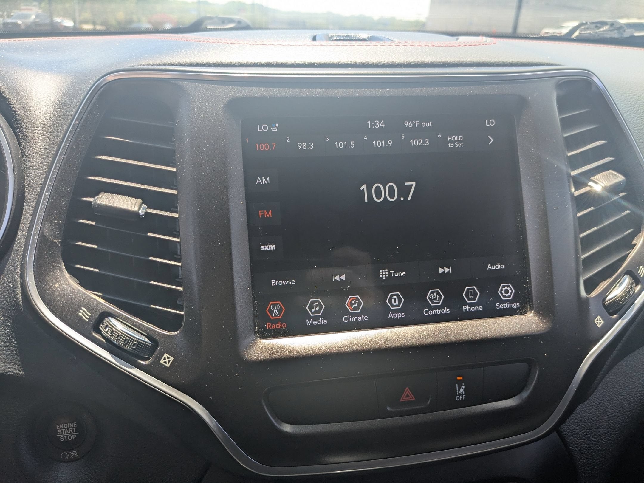 2022 Jeep Cherokee Trailhawk