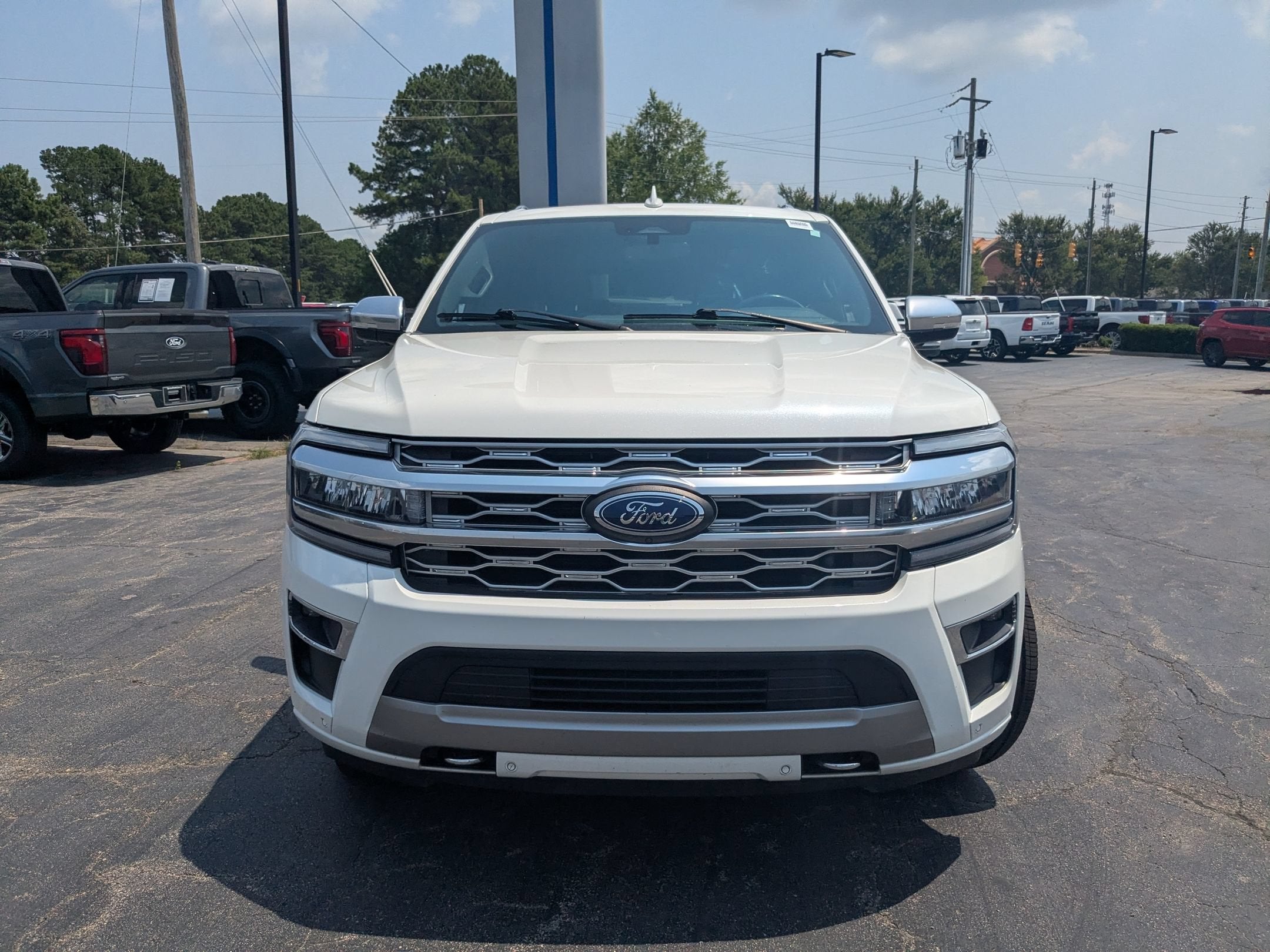 2023 Ford Expedition Max Platinum