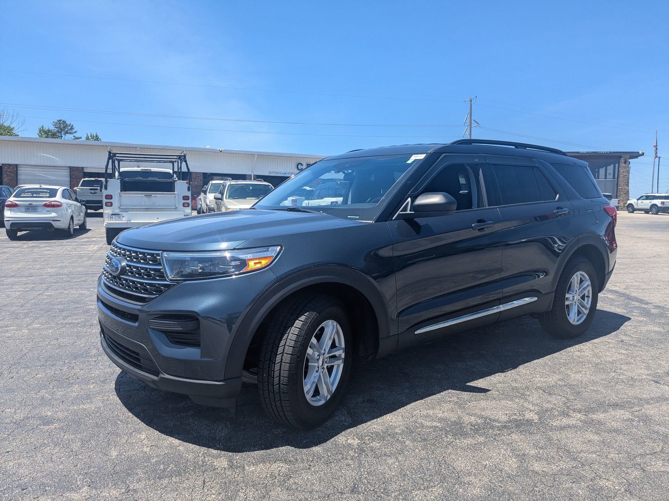 2023 Ford Explorer XLT