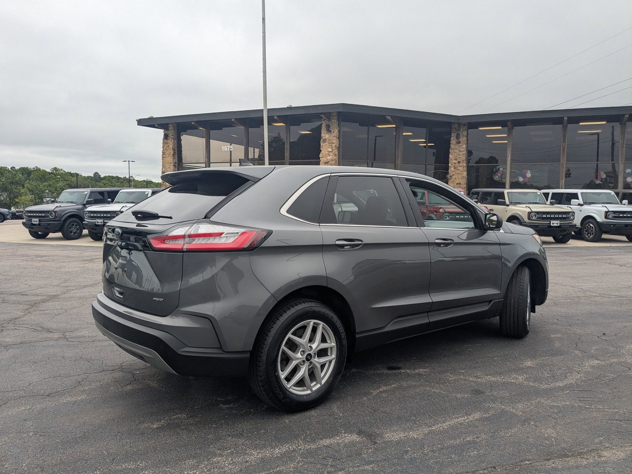 2024 Ford Edge SEL