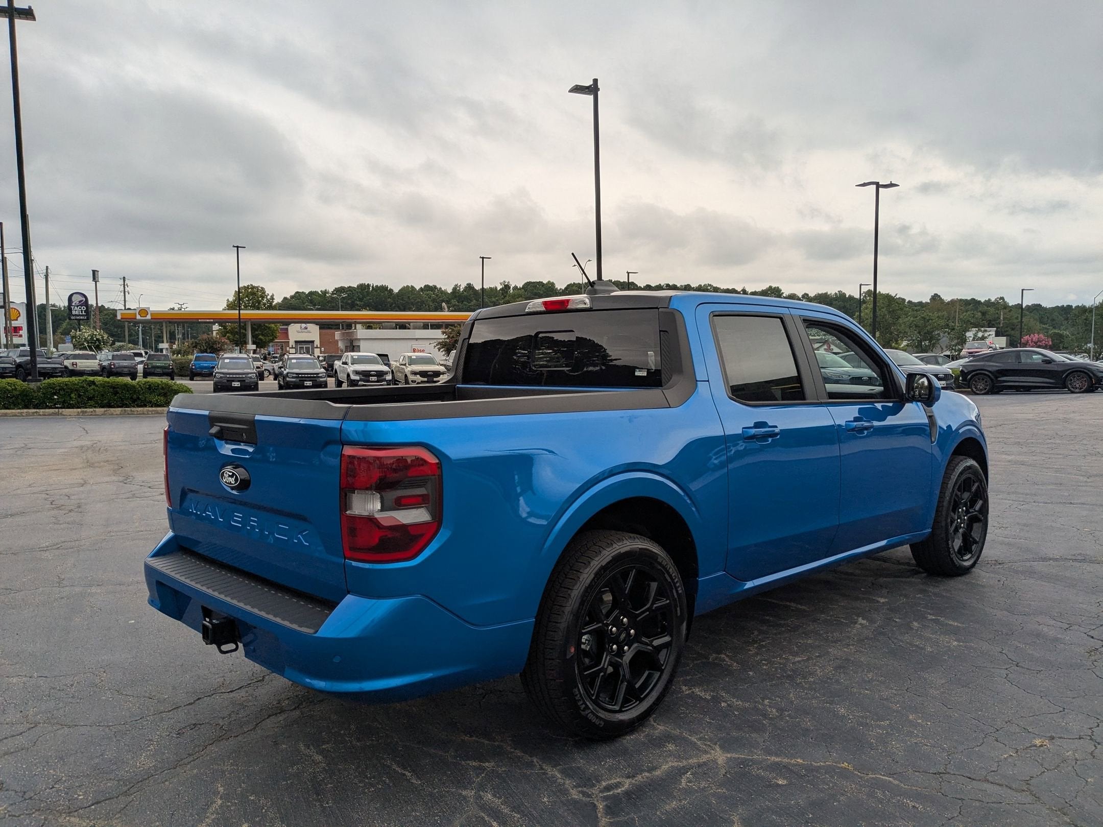 2025 Ford Maverick Lobo High