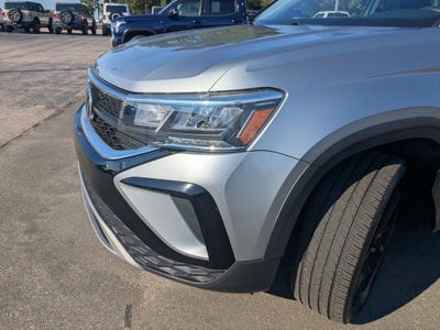 2022 Volkswagen Taos SE