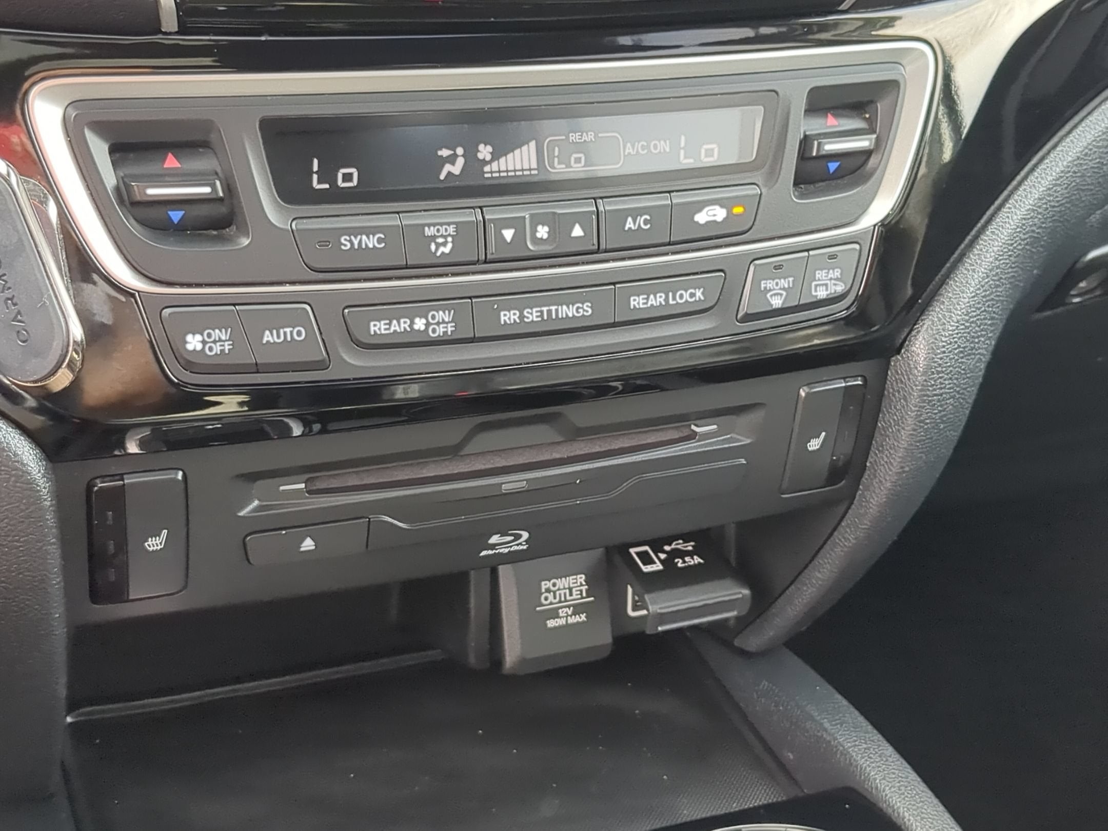 2020 Honda Pilot Touring 8-Passenger
