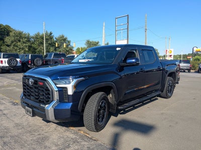 2022 Toyota Tundra 4WD SR5