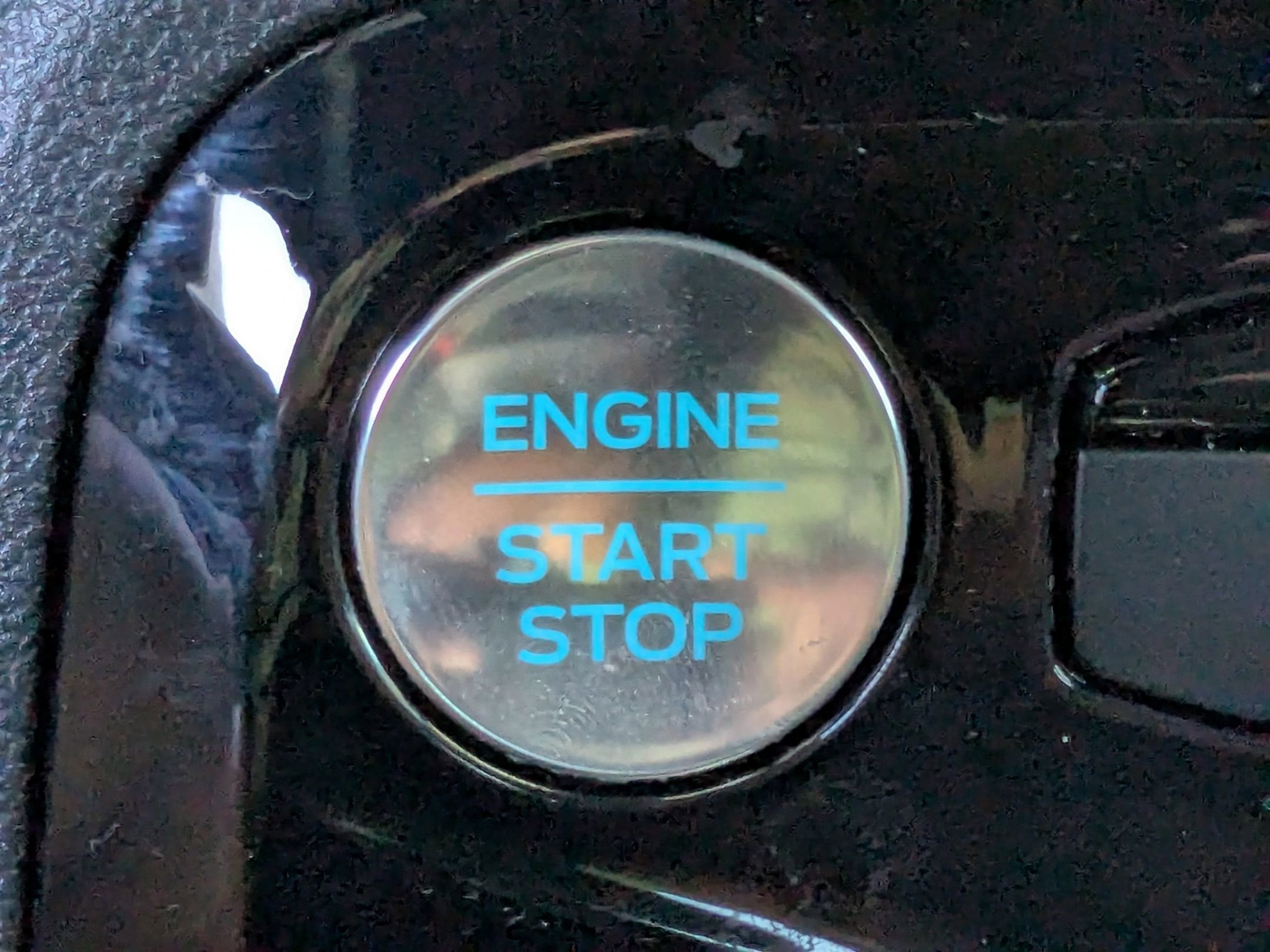 2025 Ford Escape ST-Line - Crossroads Courtesy Demo