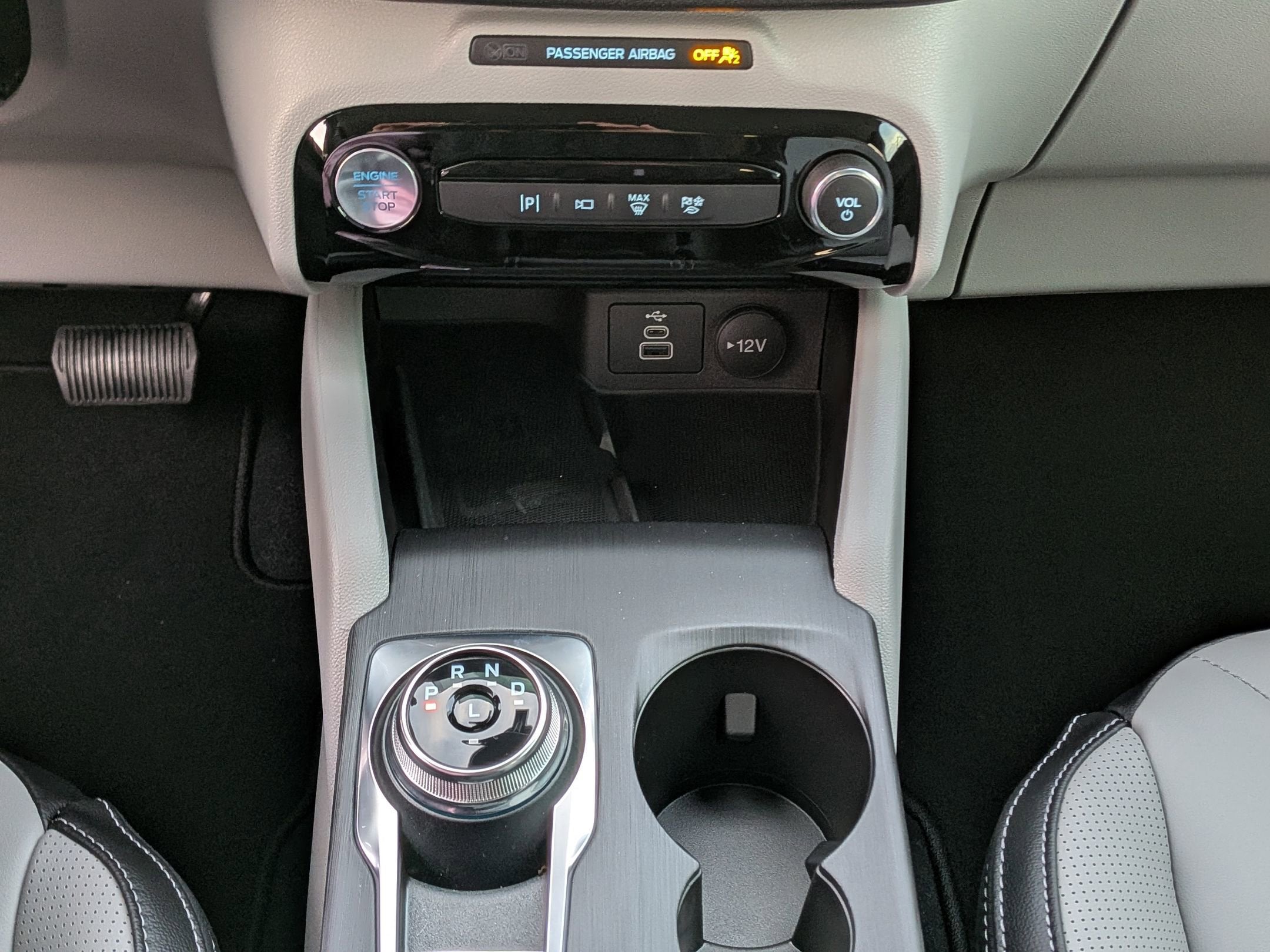 2026 Ford Escape Platinum