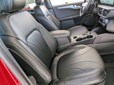 2026 Ford Escape Platinum