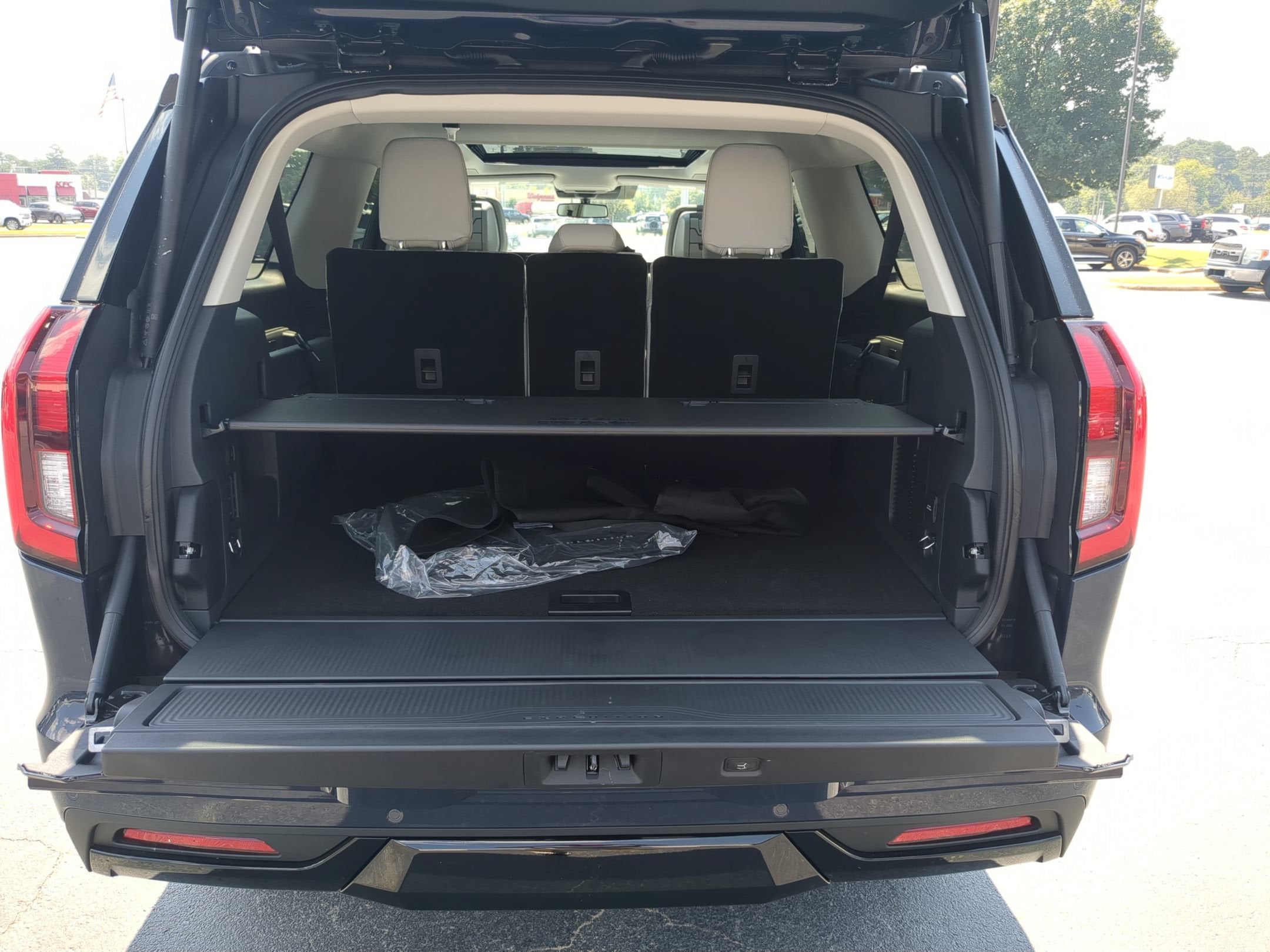 2027 Ford Expedition Max Platinum