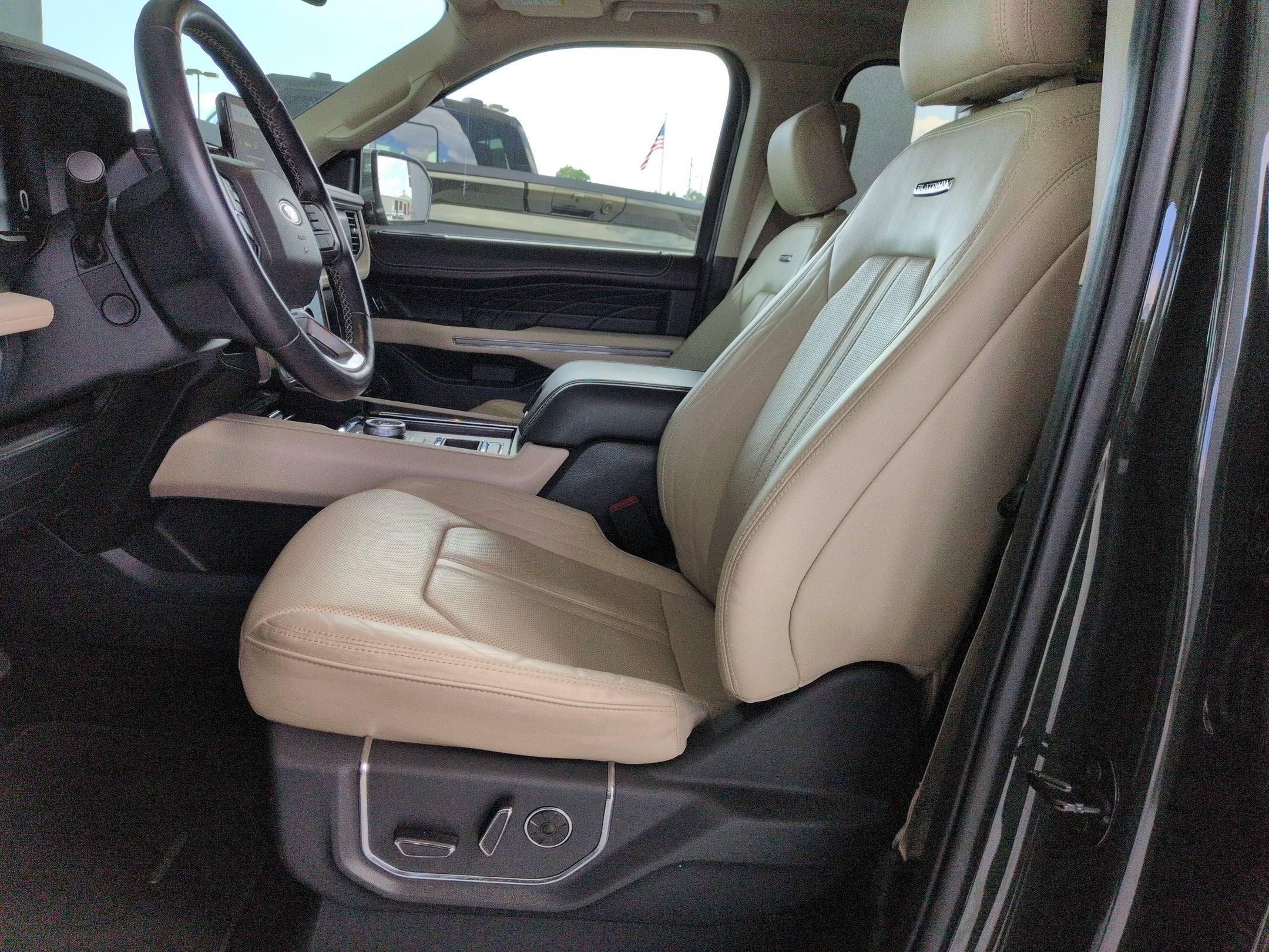 2022 Ford Expedition Platinum