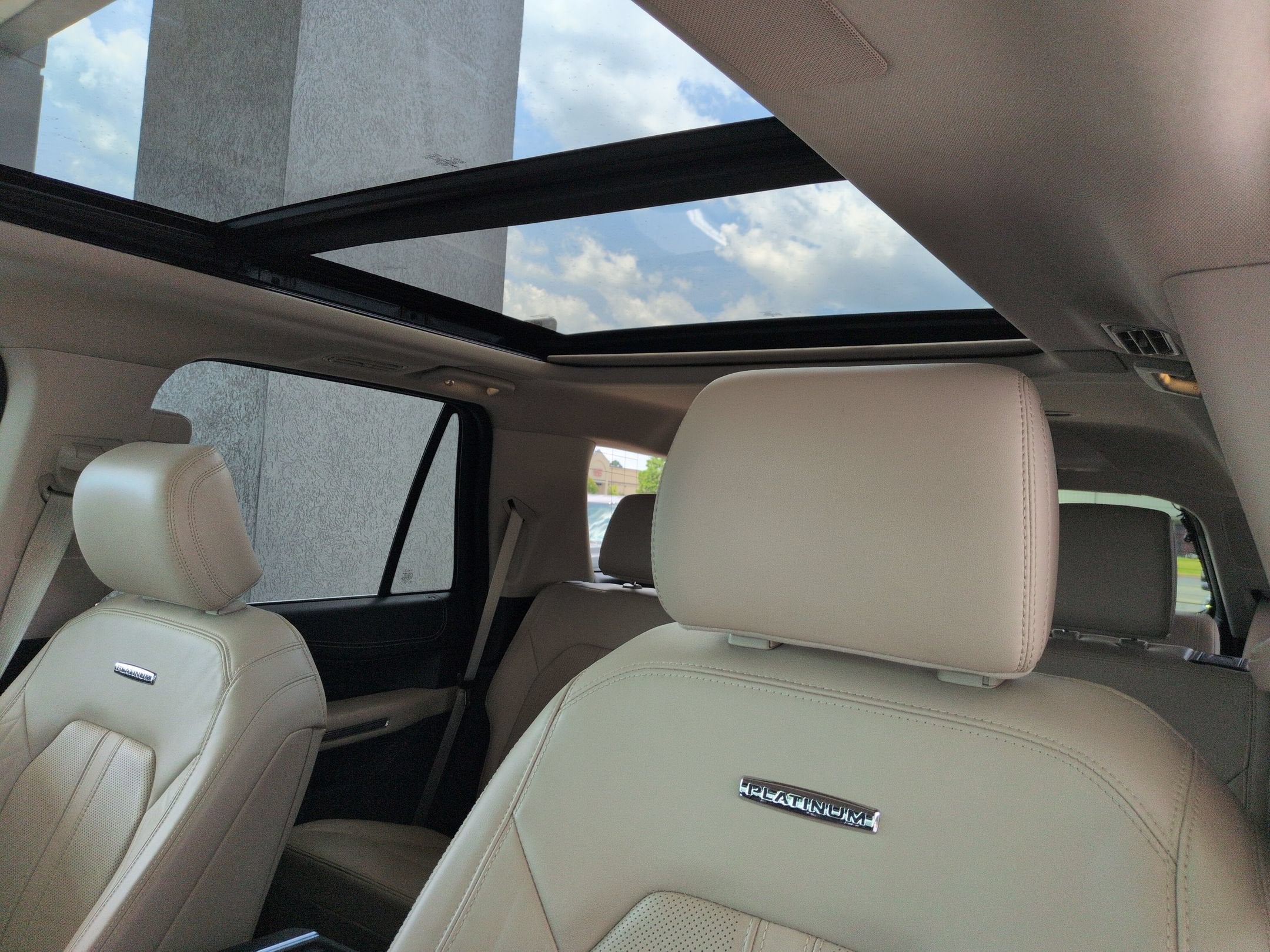 2022 Ford Expedition Platinum